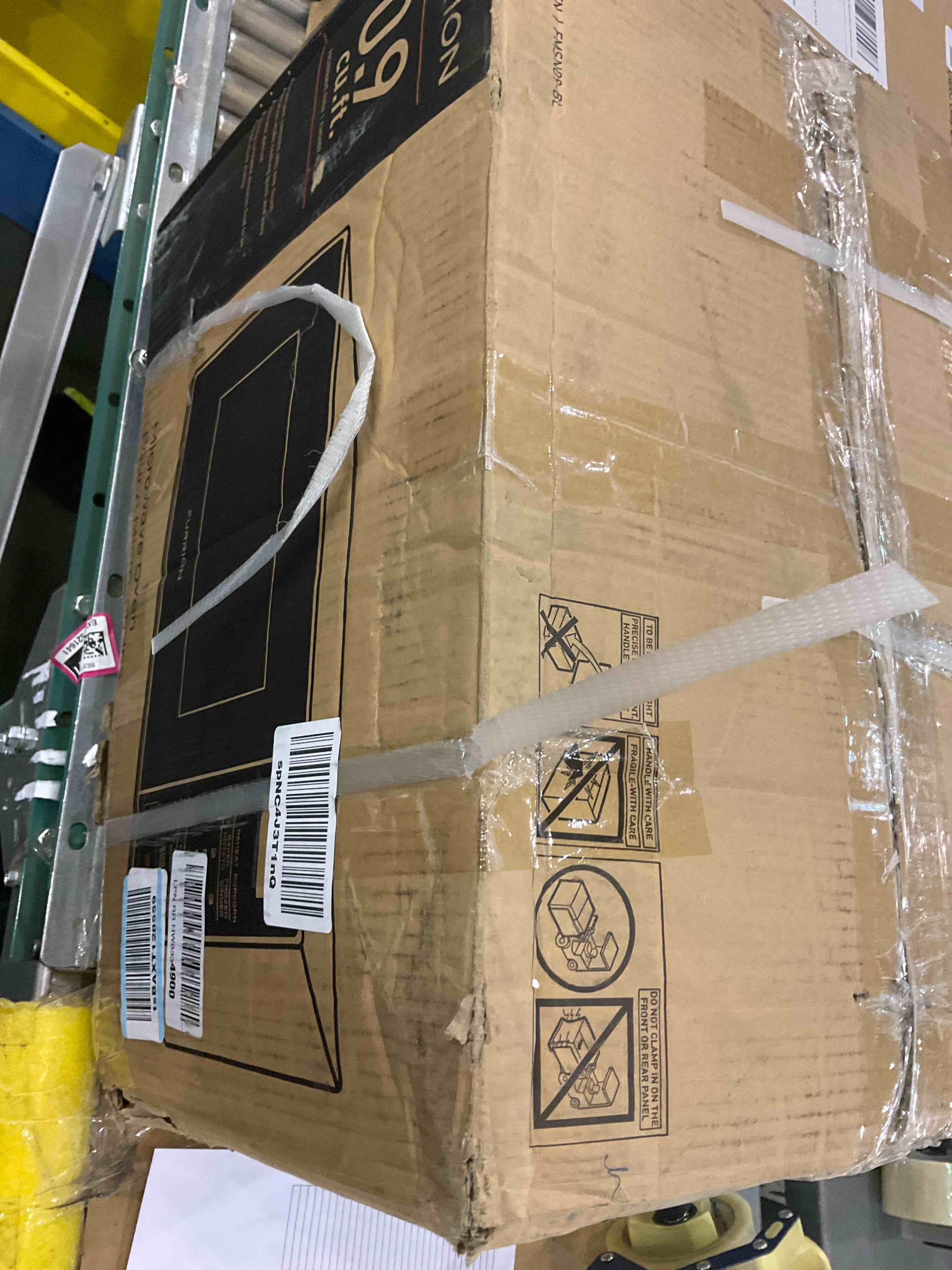 https://s3.amazonaws.com/lotting-images-prod/BargainHunt/EXS01445770_1717595467673.jpeg
