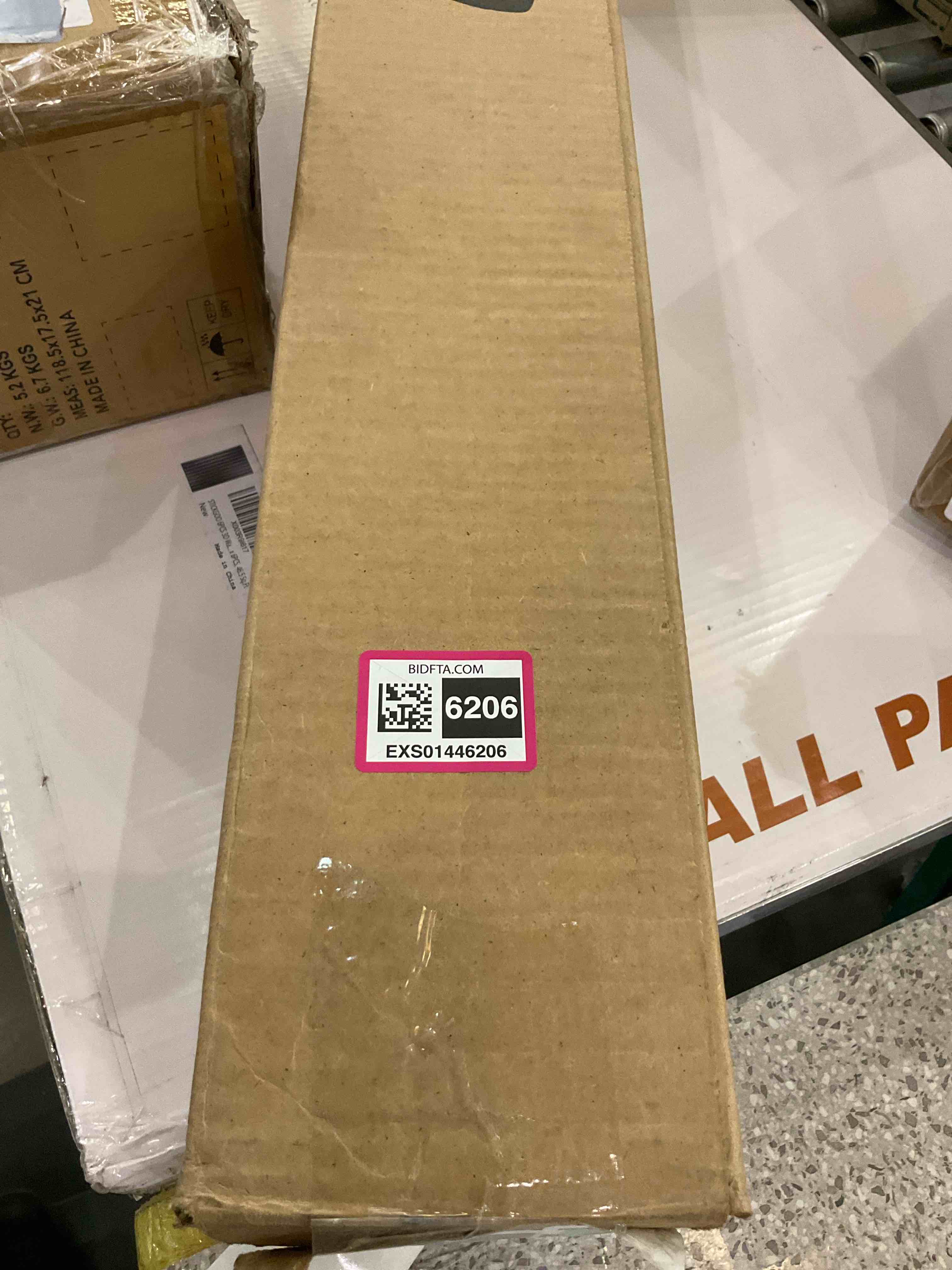 https://s3.amazonaws.com/lotting-images-prod/BargainHunt/EXS01446206_1721149563910.jpeg