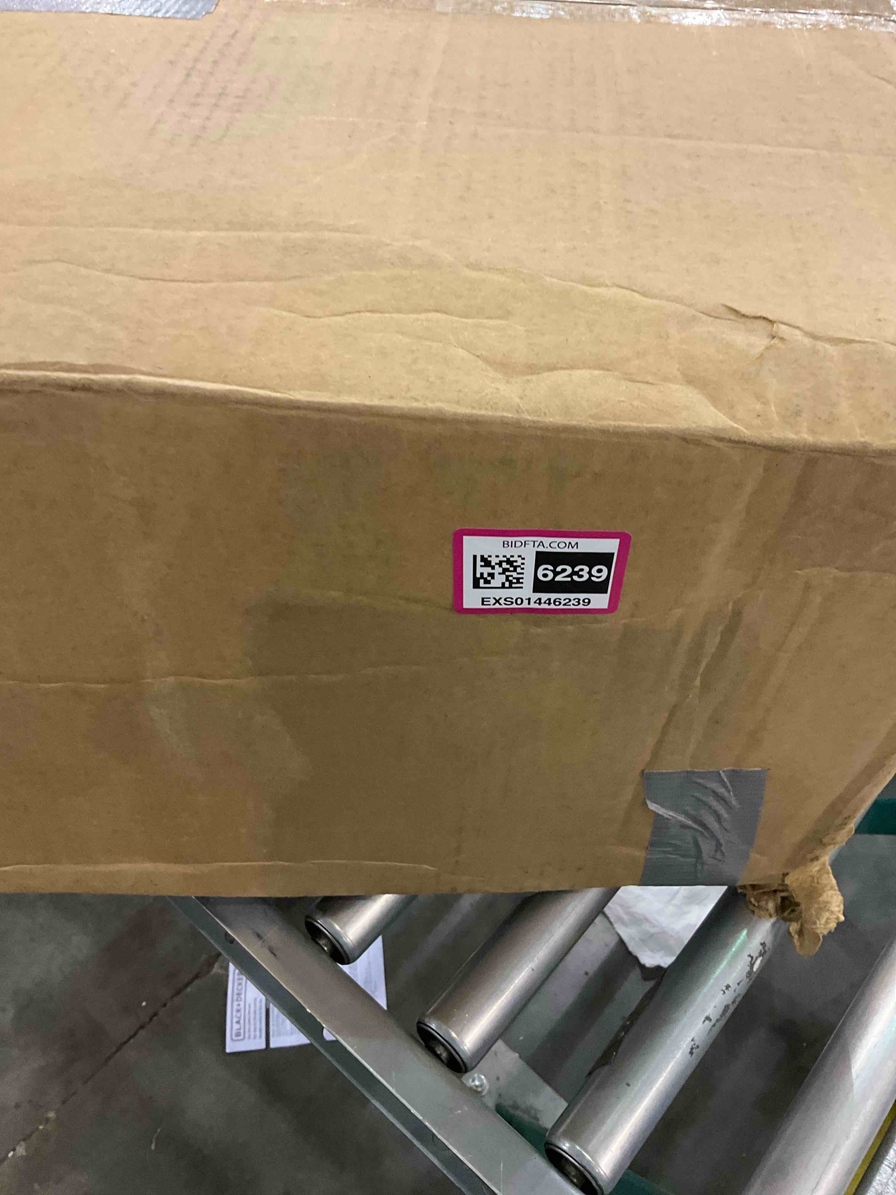 https://s3.amazonaws.com/lotting-images-prod/BargainHunt/EXS01446239_1721216626752.jpeg