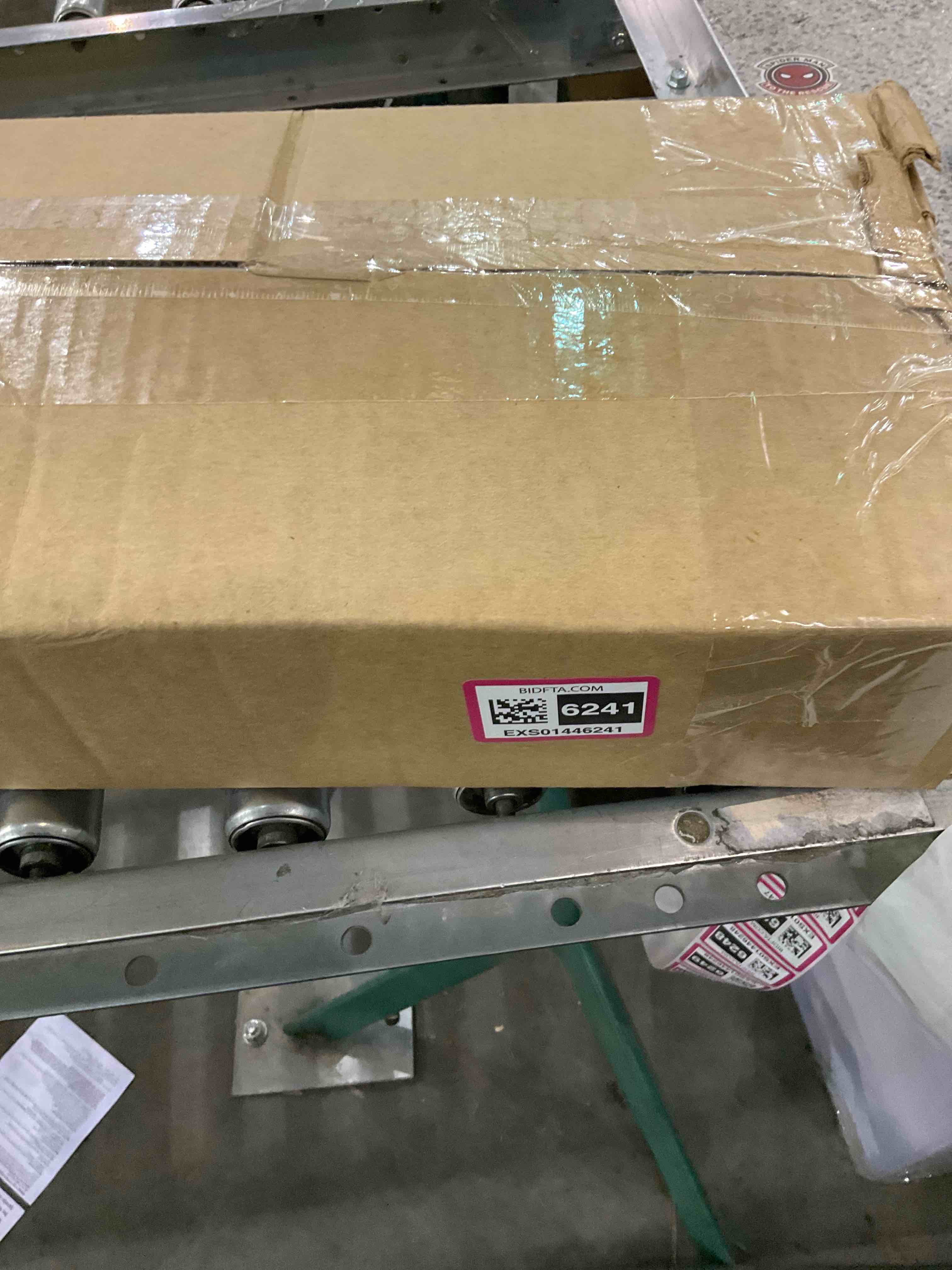 https://s3.amazonaws.com/lotting-images-prod/BargainHunt/EXS01446241_1721217008859.jpeg