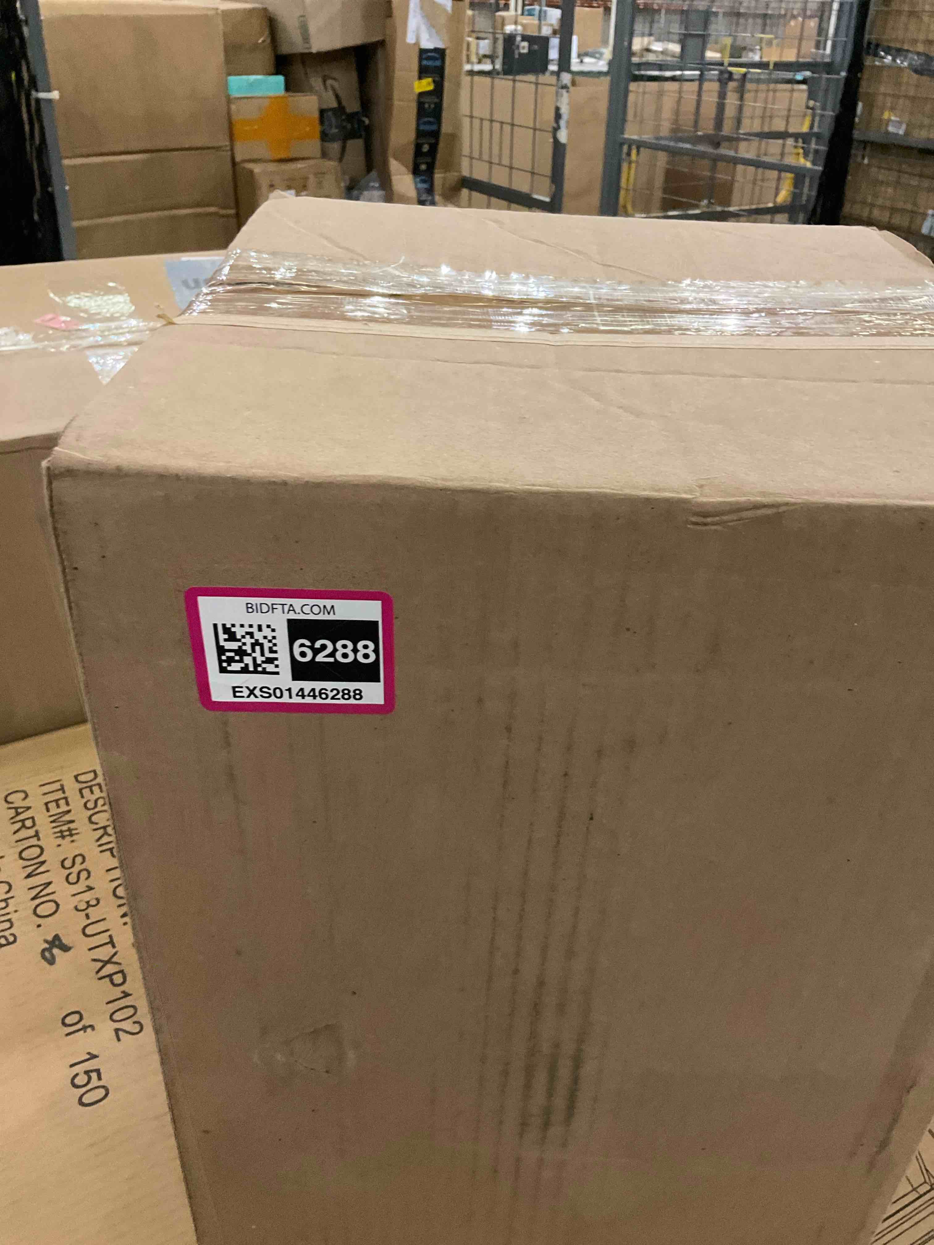 https://s3.amazonaws.com/lotting-images-prod/BargainHunt/EXS01446288_1721317643207.jpeg