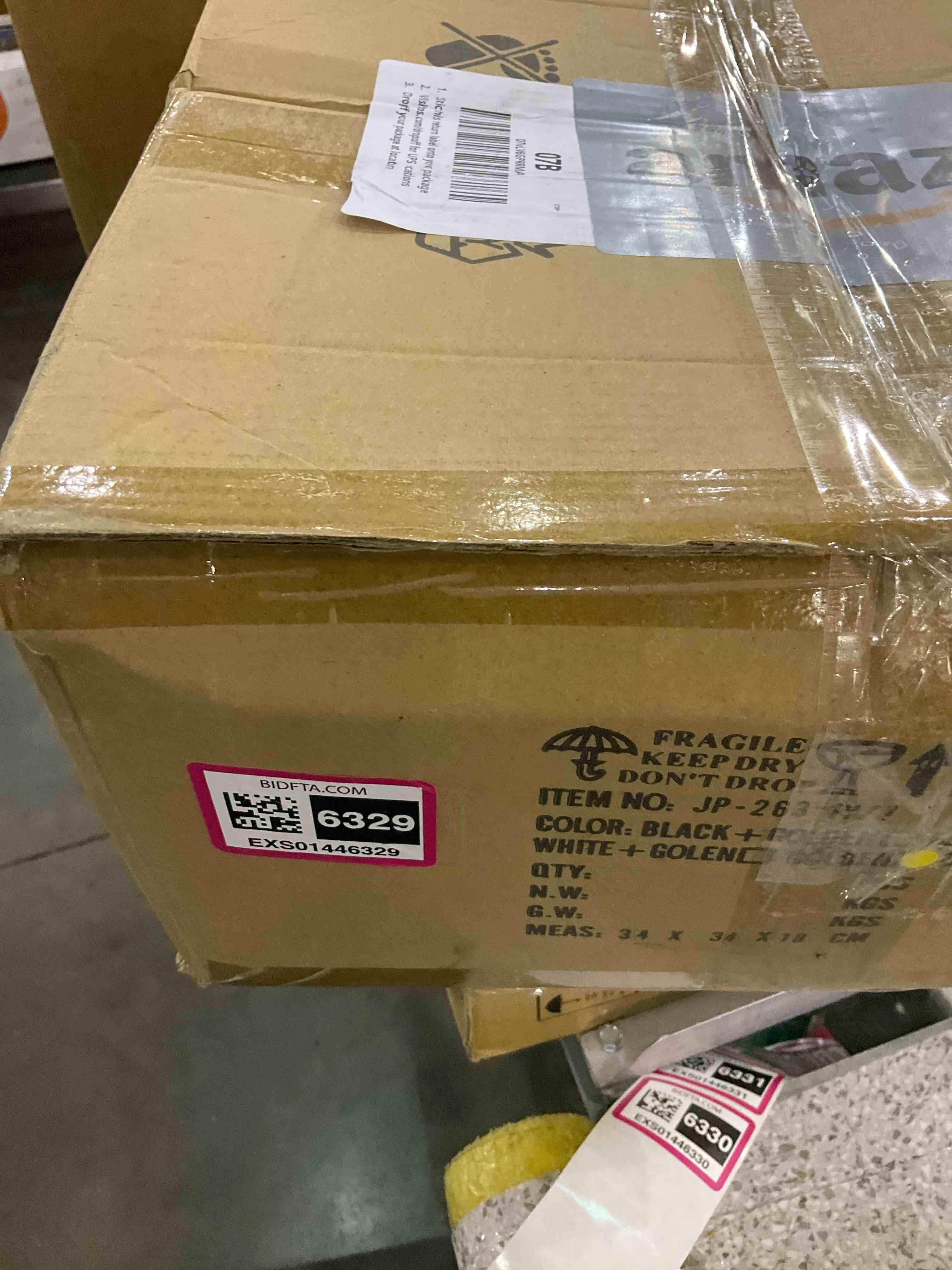https://s3.amazonaws.com/lotting-images-prod/BargainHunt/EXS01446329_1721649315341.jpeg