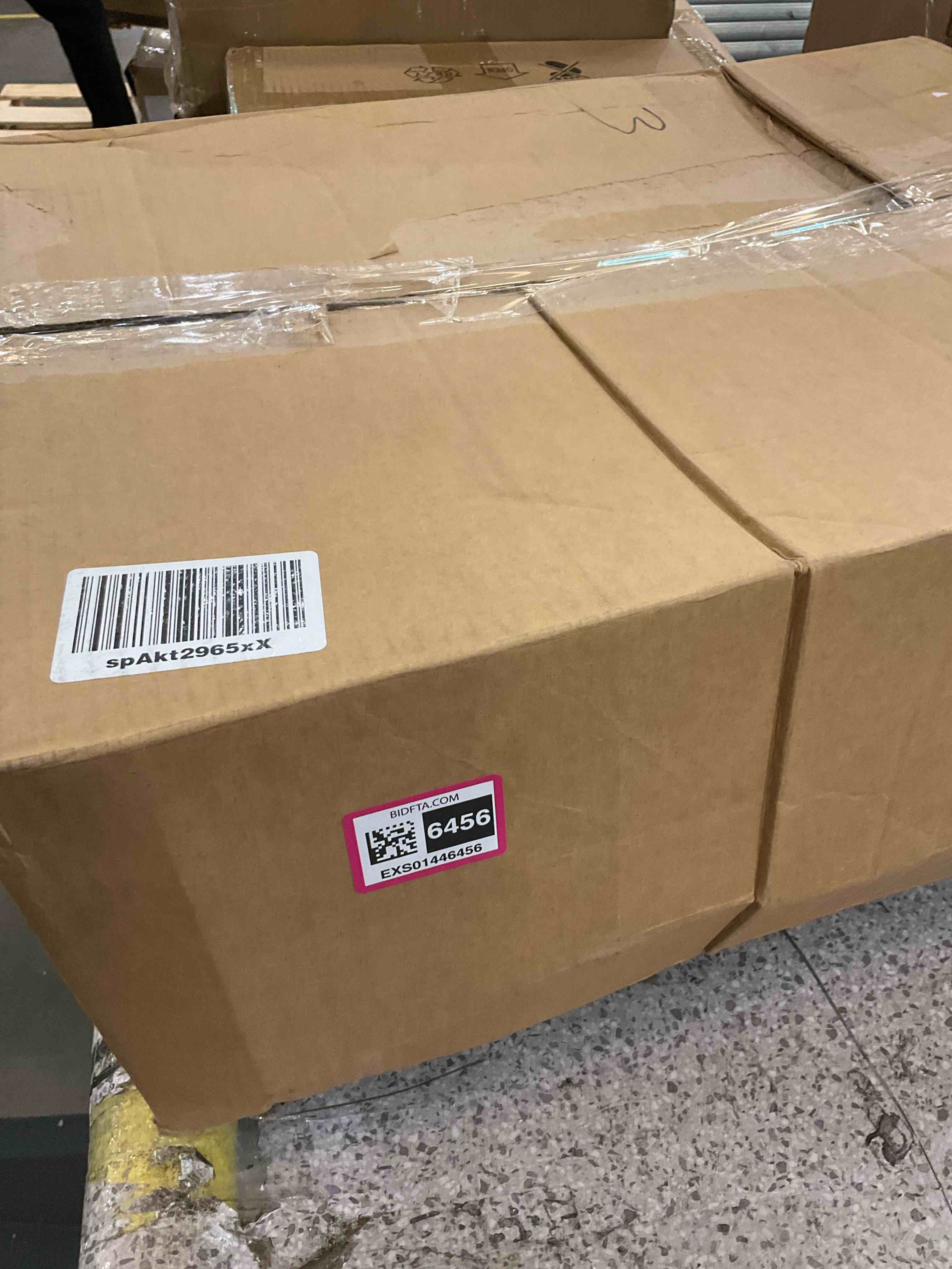 https://s3.amazonaws.com/lotting-images-prod/BargainHunt/EXS01446456_1721670002620.jpeg