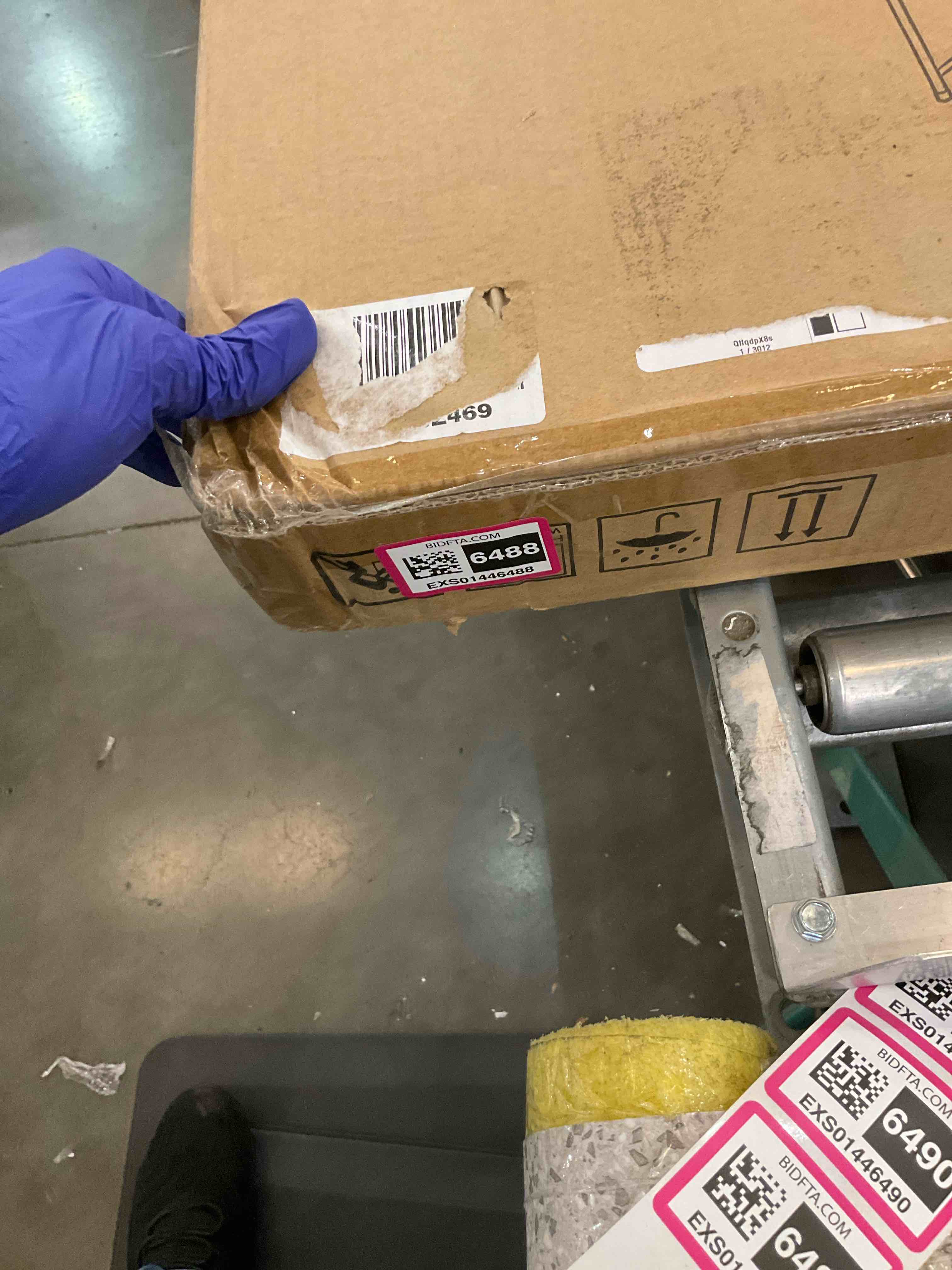 https://s3.amazonaws.com/lotting-images-prod/BargainHunt/EXS01446488_1721674968676.jpeg