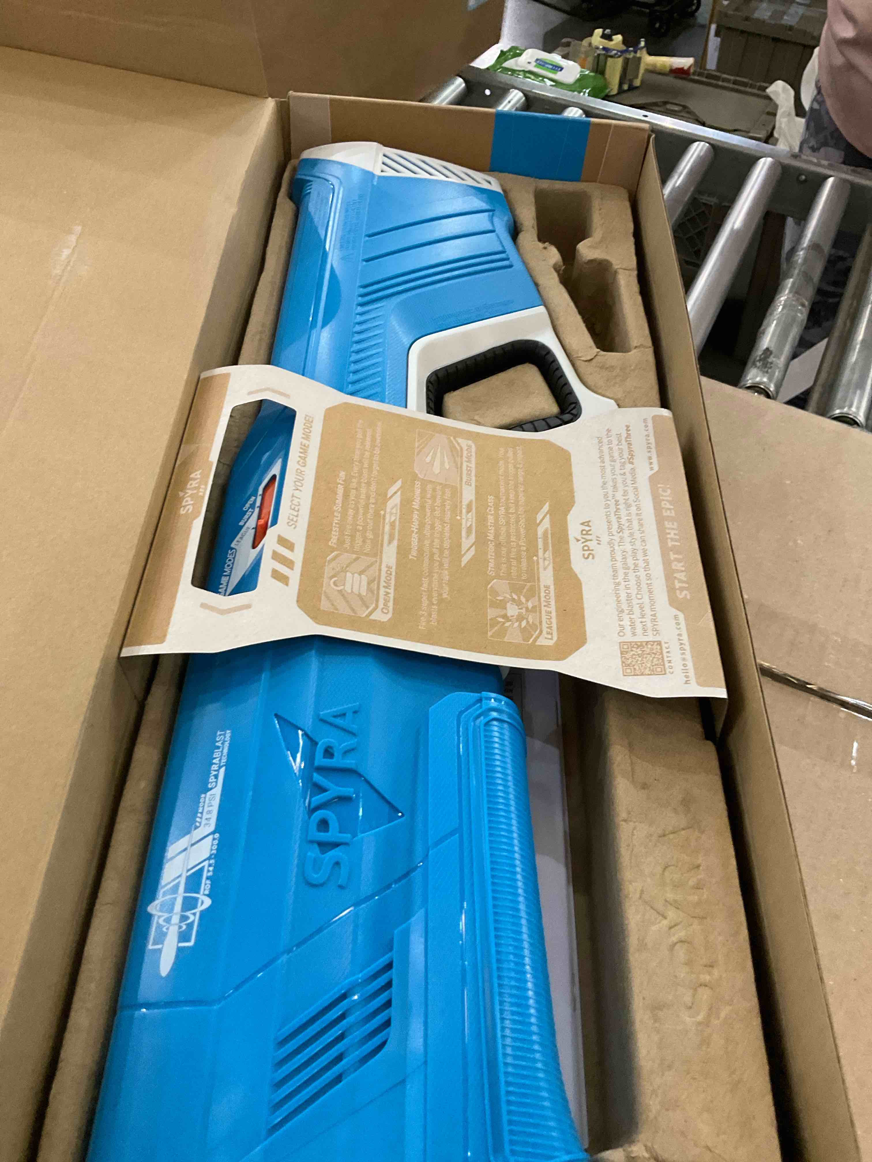 https://s3.amazonaws.com/lotting-images-prod/BargainHunt/EXS01446494_1721675464131.jpeg