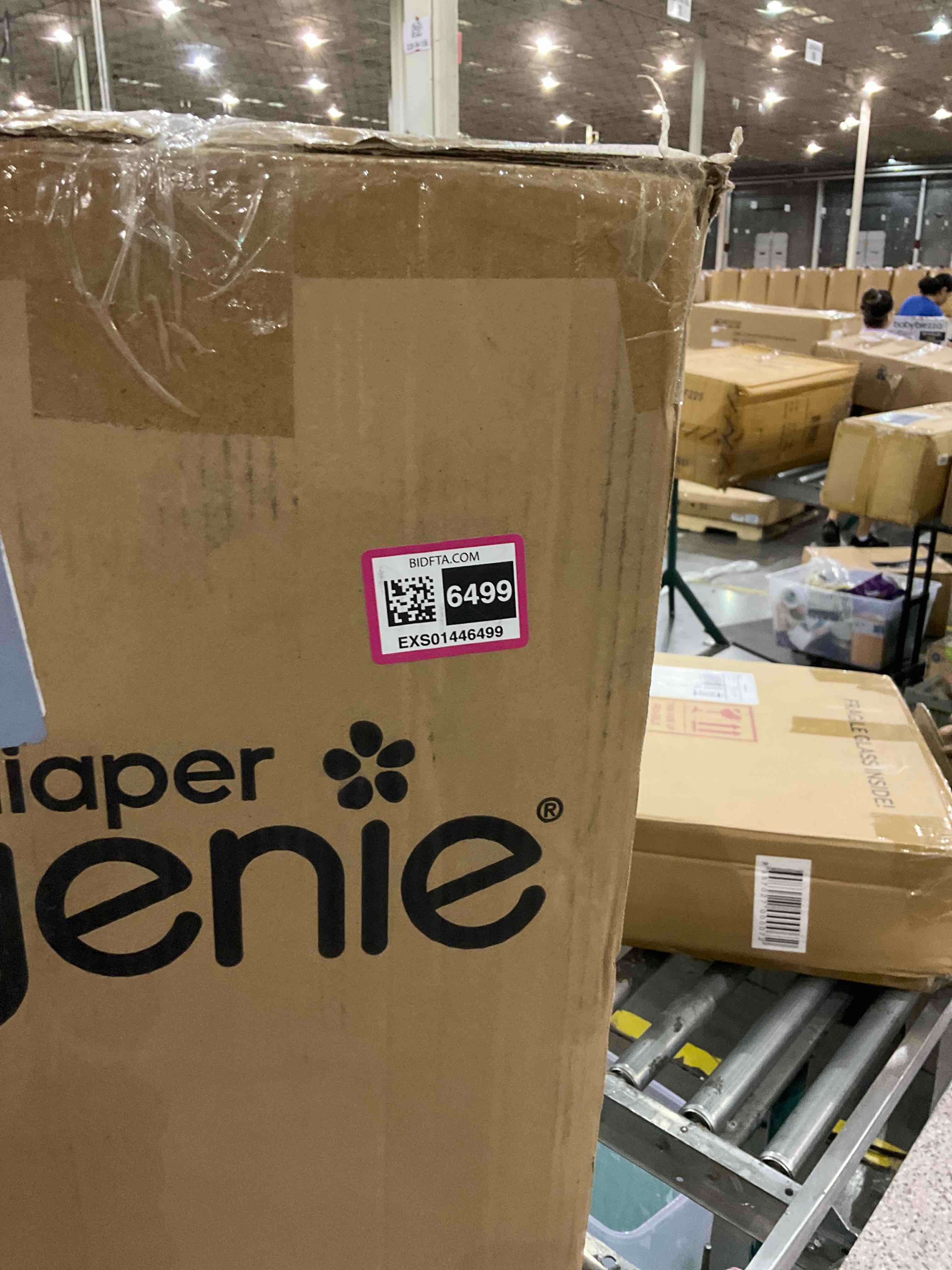 https://s3.amazonaws.com/lotting-images-prod/BargainHunt/EXS01446499_1721733363439.jpeg