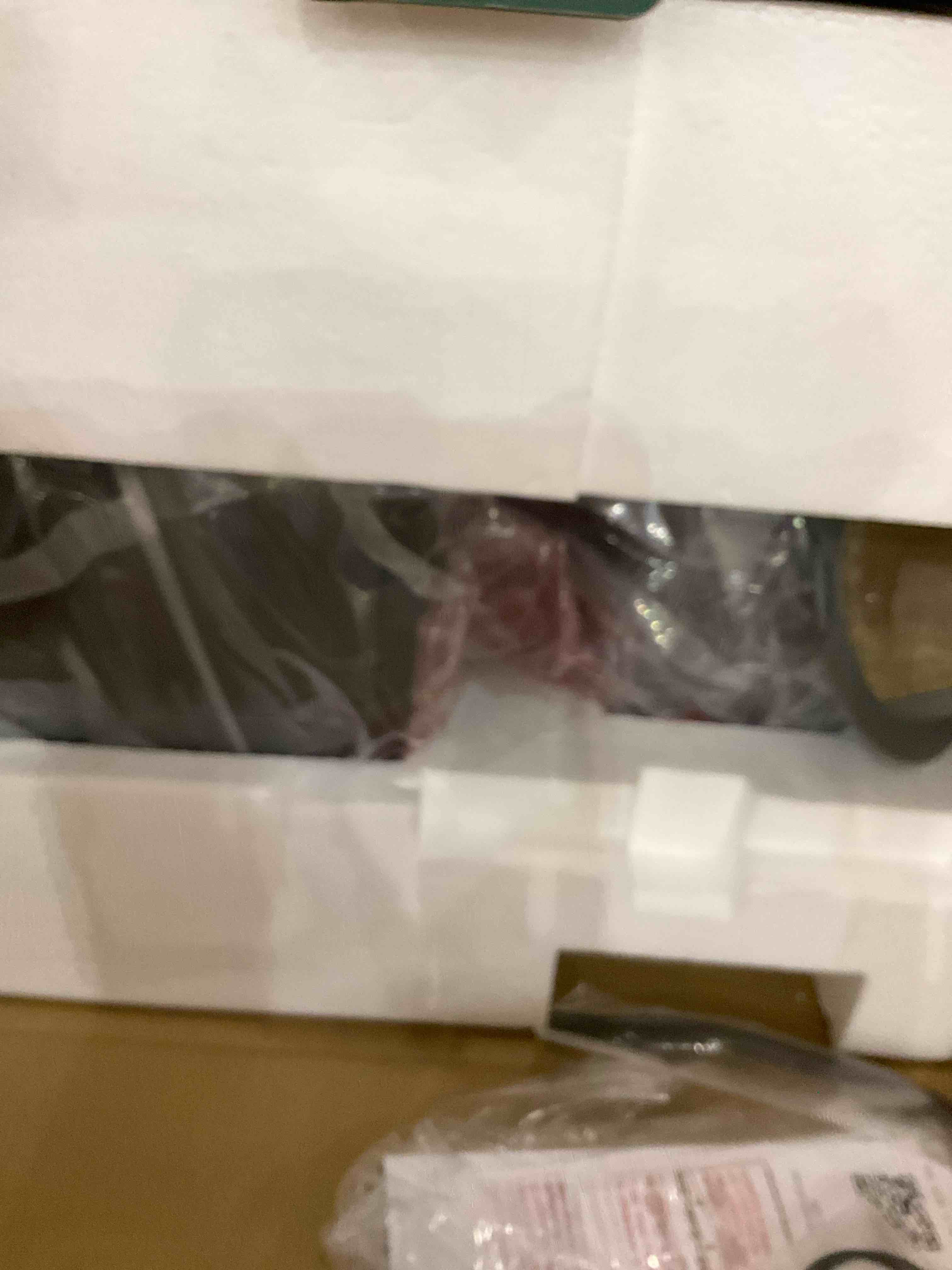https://s3.amazonaws.com/lotting-images-prod/BargainHunt/EXS01446545_1717512078685.jpeg