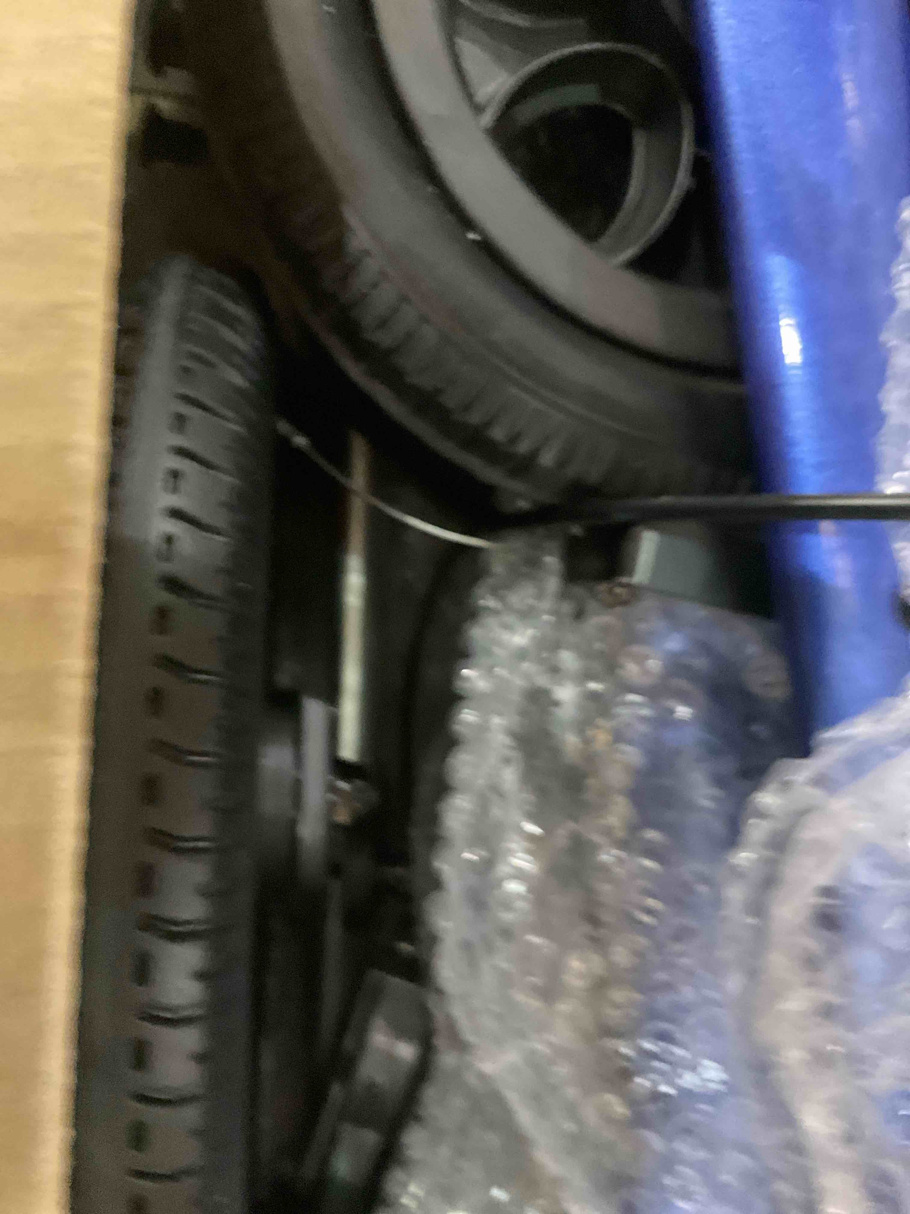 https://s3.amazonaws.com/lotting-images-prod/BargainHunt/EXS01446628_1717588971751.jpeg