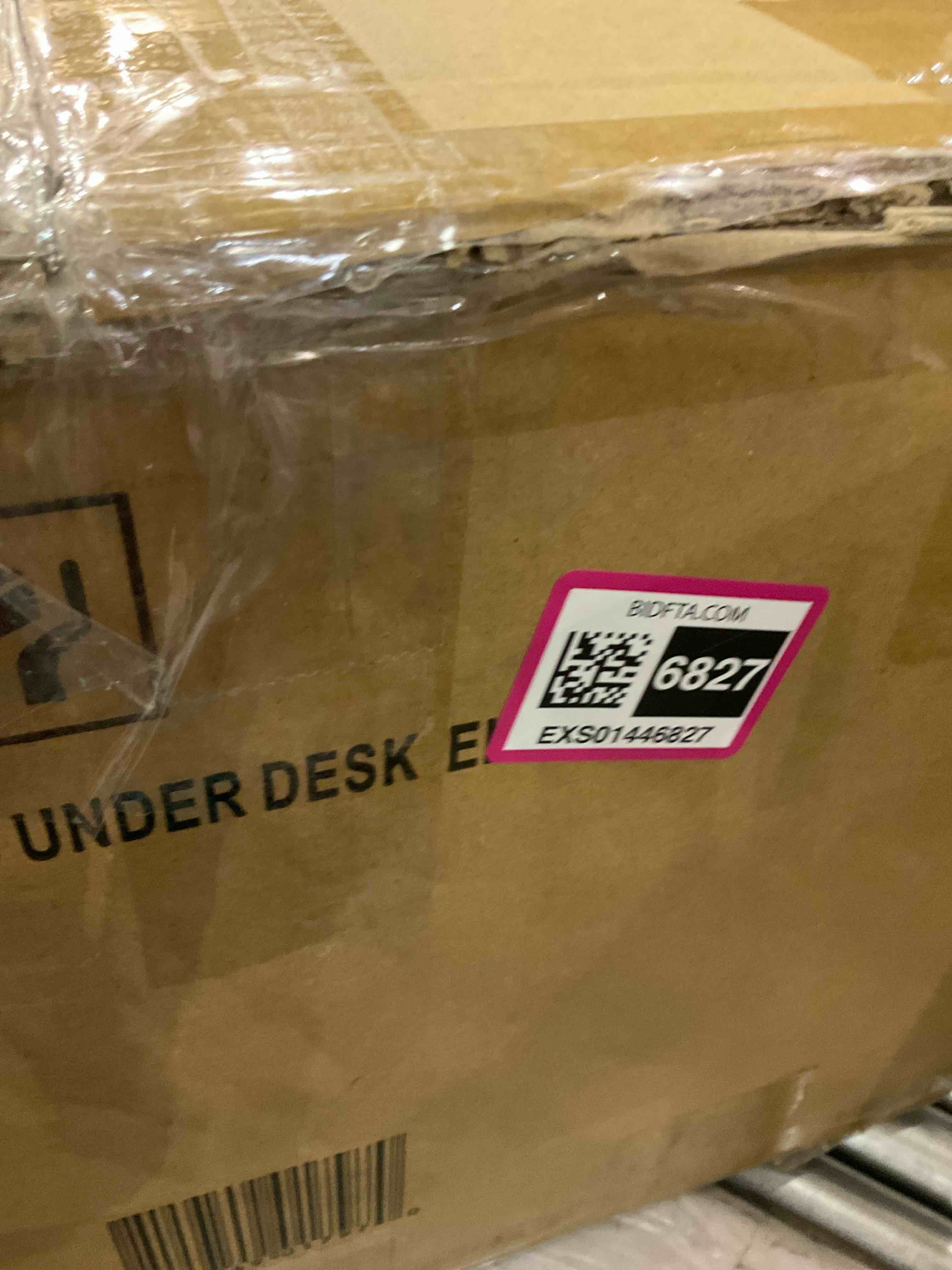 https://s3.amazonaws.com/lotting-images-prod/BargainHunt/EXS01446827_1717760785369.jpeg