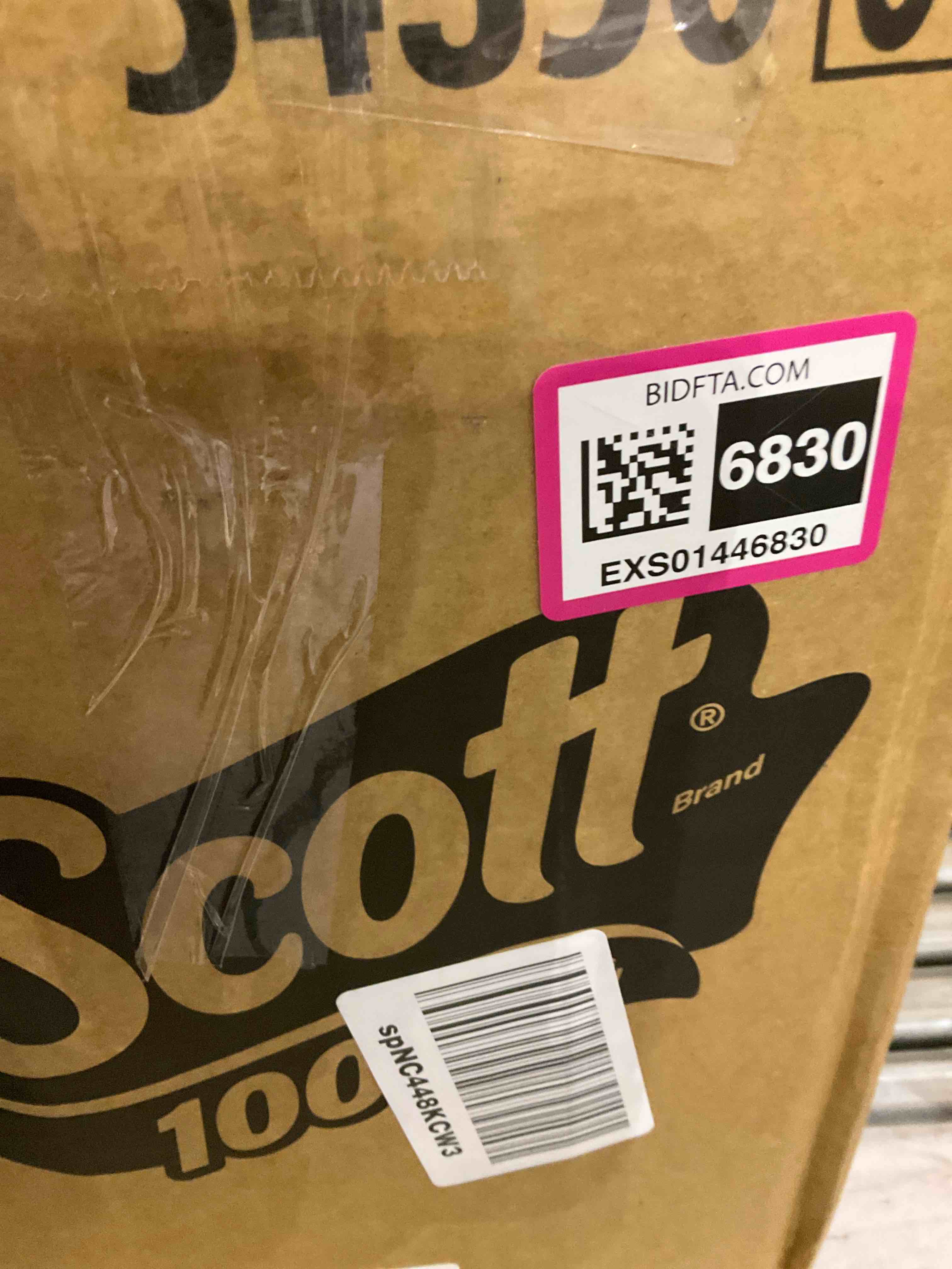 https://s3.amazonaws.com/lotting-images-prod/BargainHunt/EXS01446830_1717761411222.jpeg