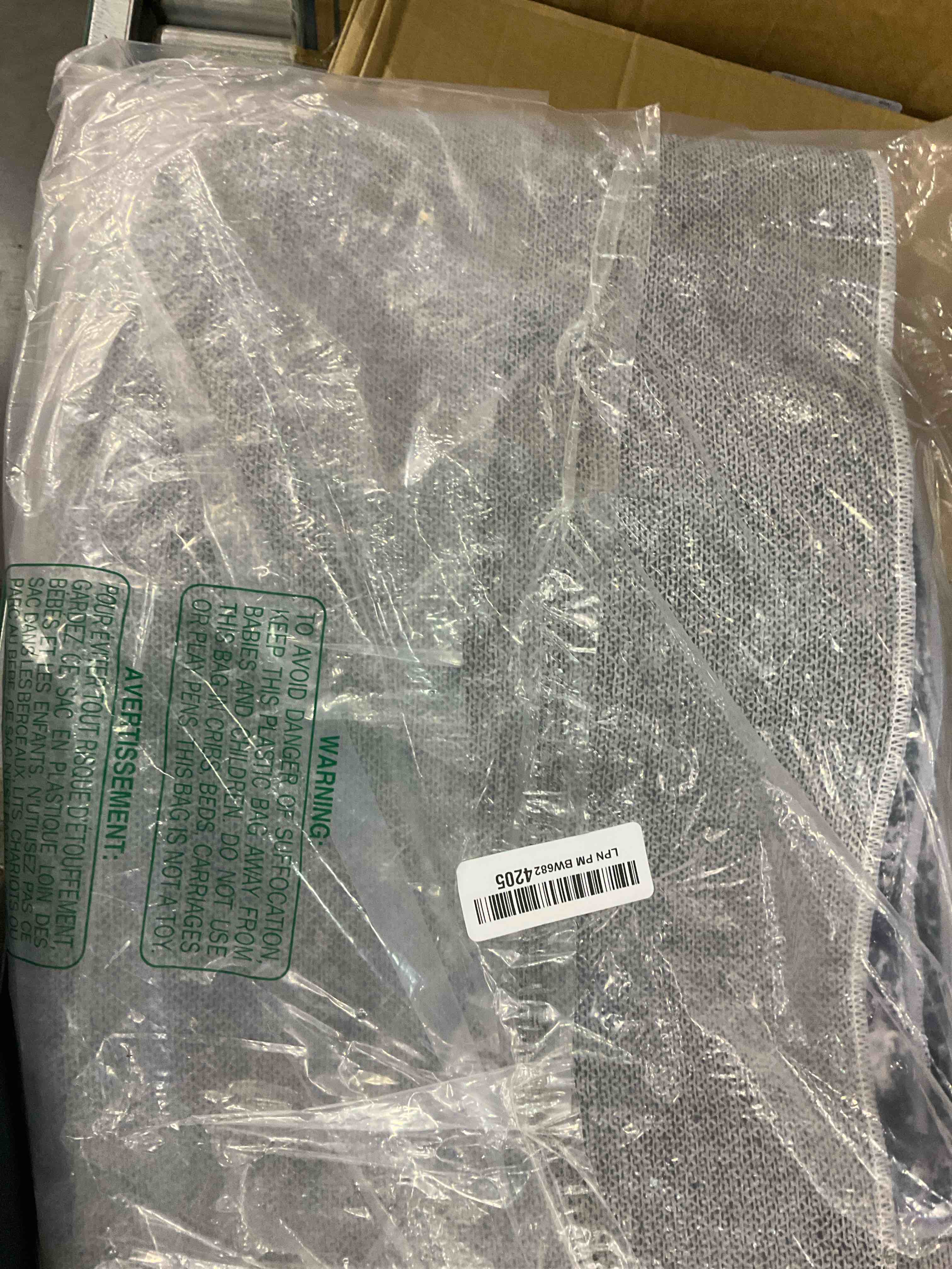 https://s3.amazonaws.com/lotting-images-prod/BargainHunt/EXS01446929_1718019966877.jpeg