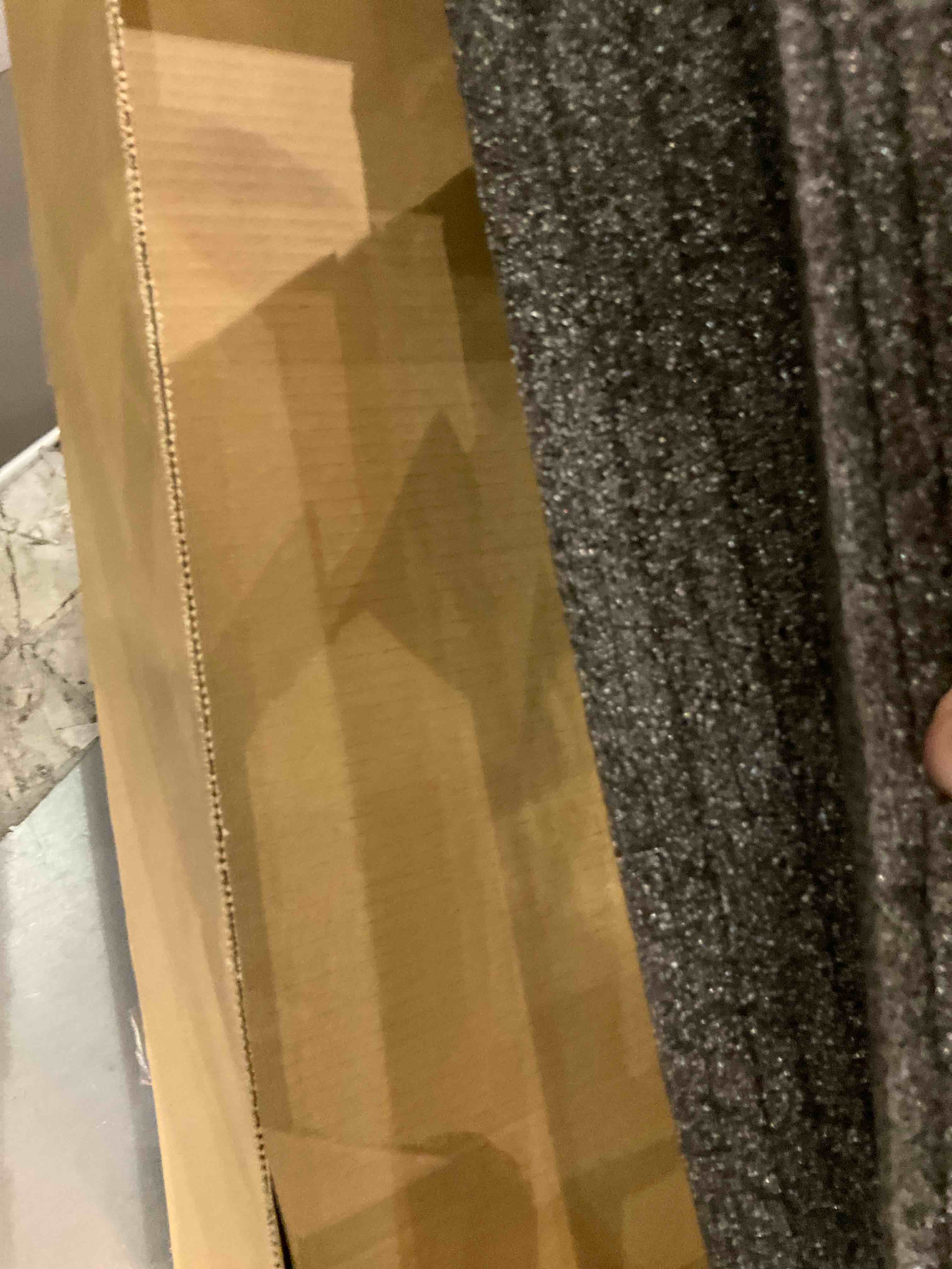 https://s3.amazonaws.com/lotting-images-prod/BargainHunt/EXS01446939_1718022860323.jpeg