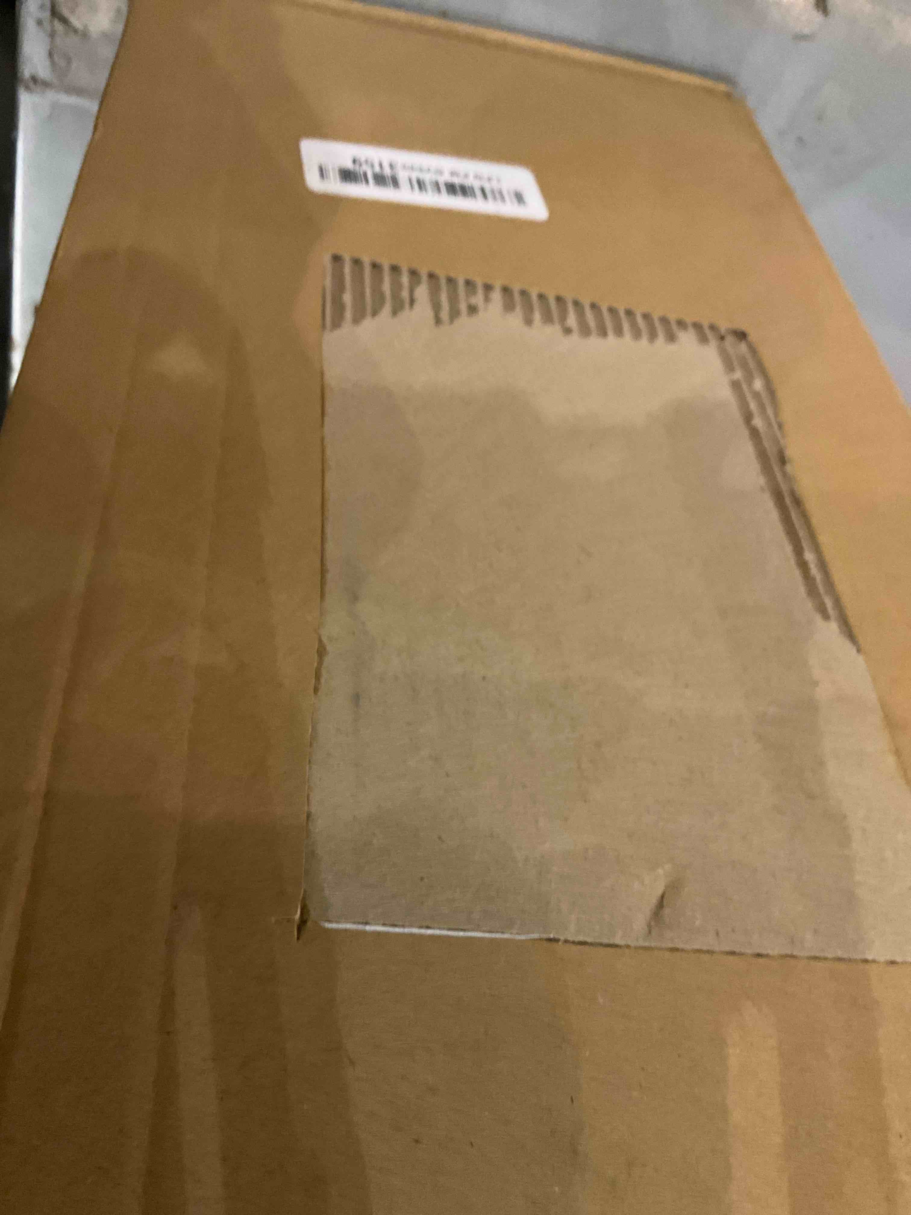 https://s3.amazonaws.com/lotting-images-prod/BargainHunt/EXS01446939_1718022895684.jpeg