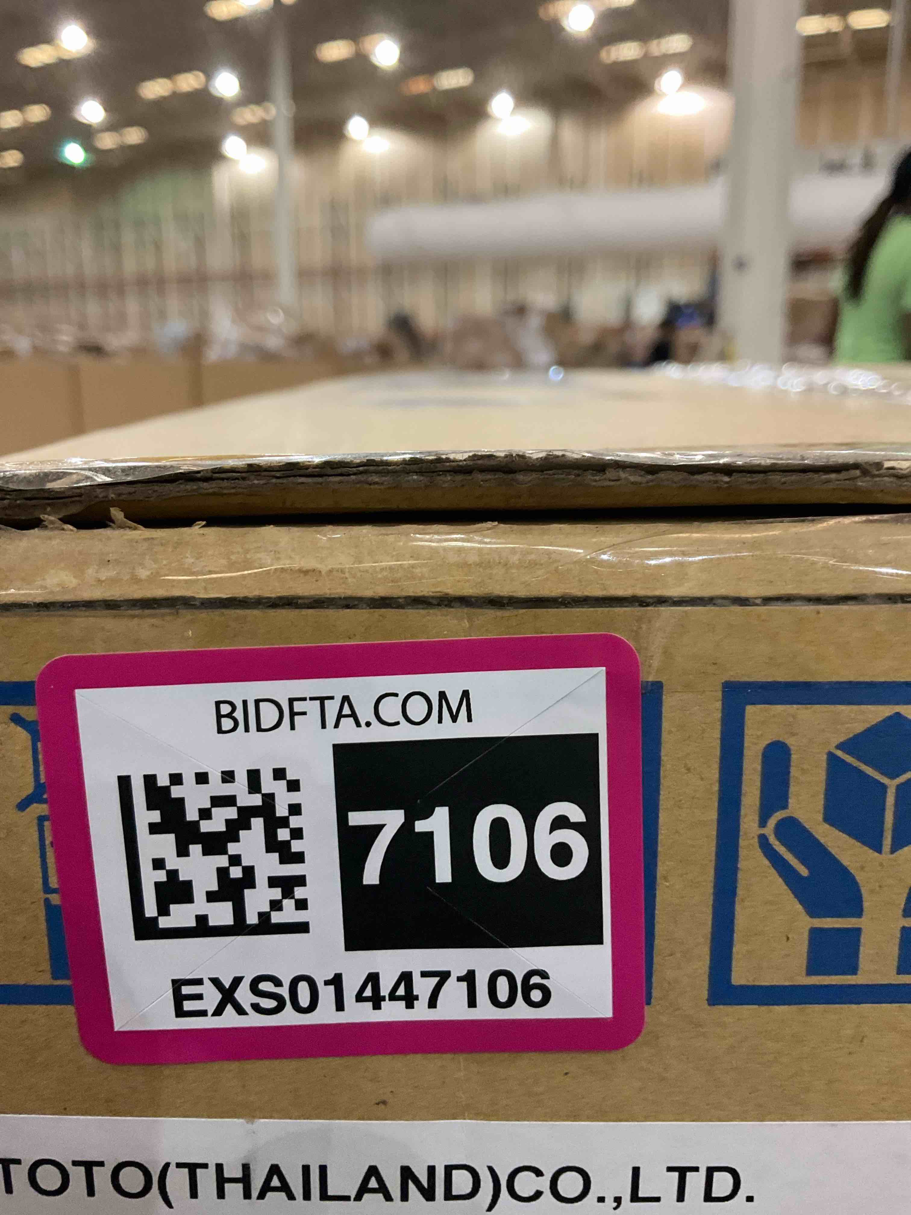 https://s3.amazonaws.com/lotting-images-prod/BargainHunt/EXS01447106_1717602036721.jpeg