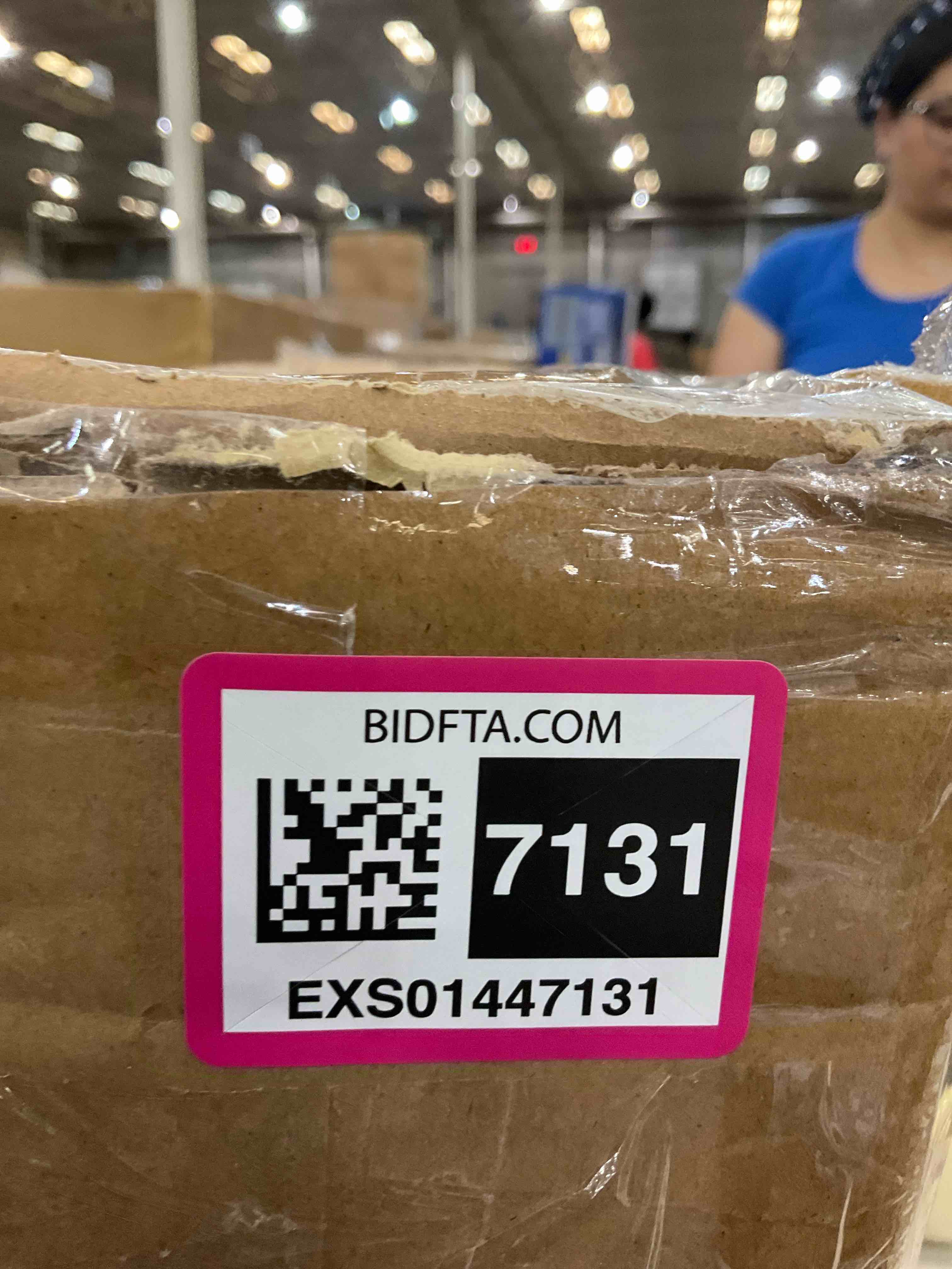 https://s3.amazonaws.com/lotting-images-prod/BargainHunt/EXS01447131_1717607667367.jpeg