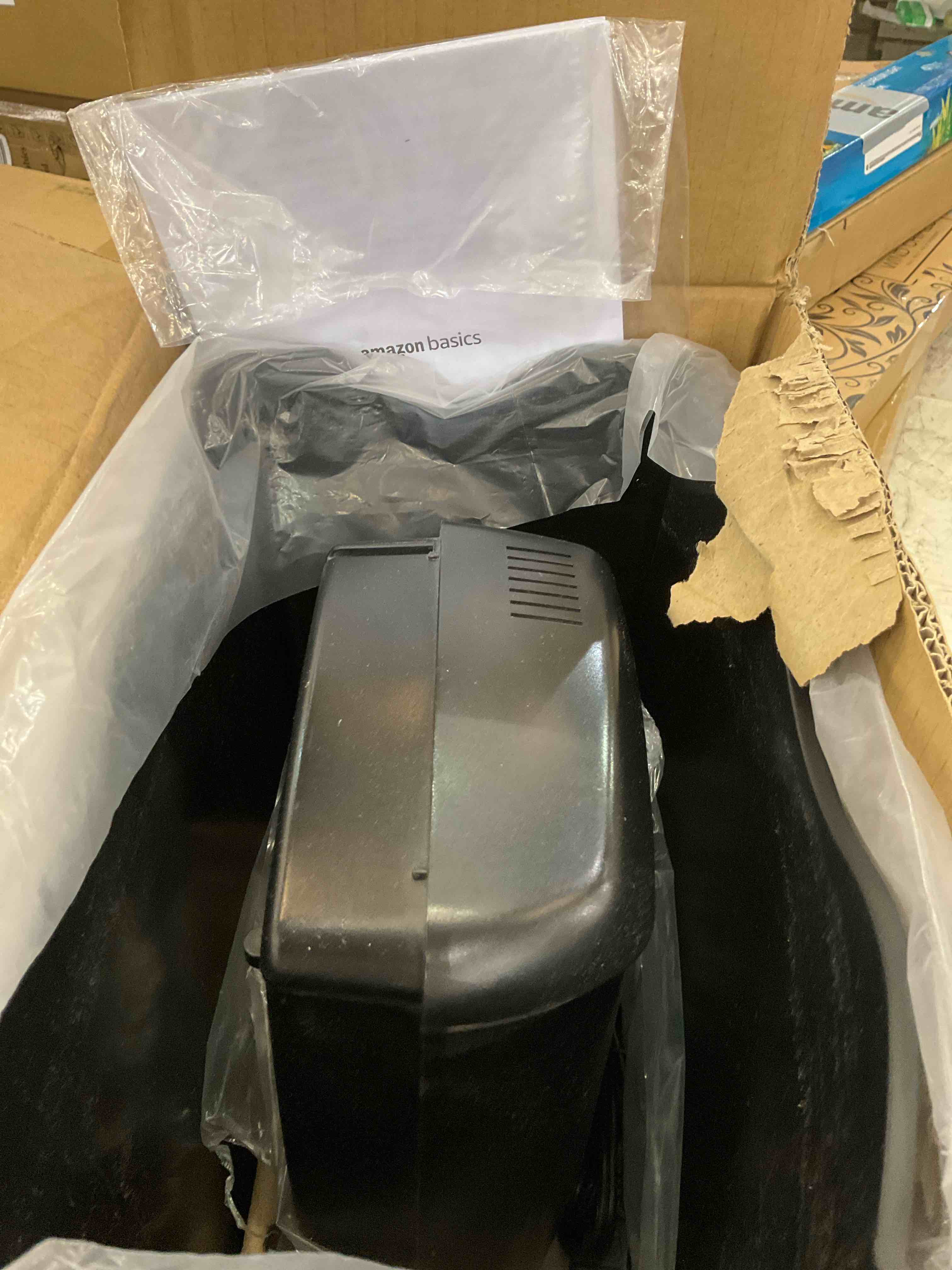 https://s3.amazonaws.com/lotting-images-prod/BargainHunt/EXS01447132_1717607731013.jpeg