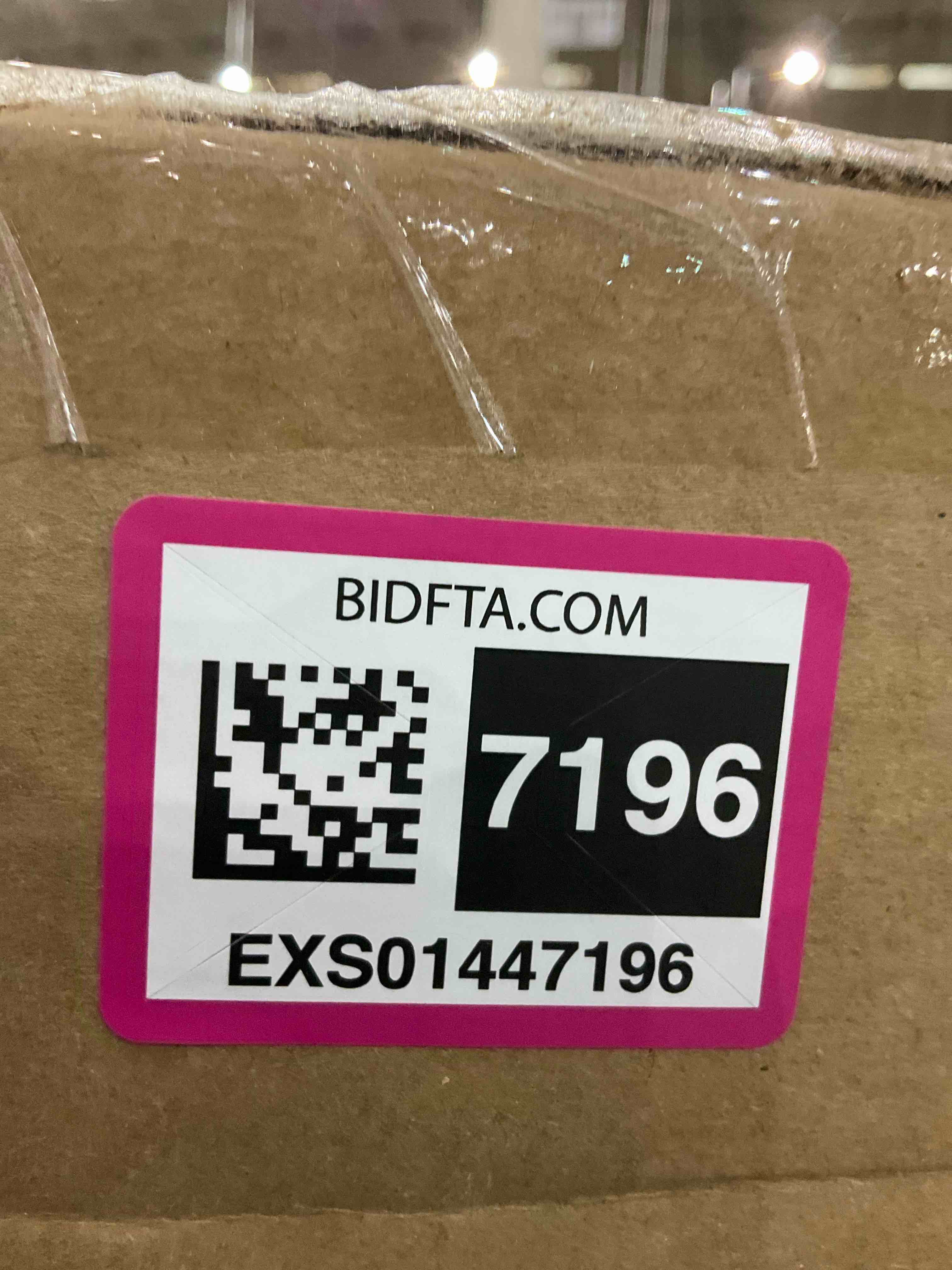 https://s3.amazonaws.com/lotting-images-prod/BargainHunt/EXS01447196_1717674238141.jpeg