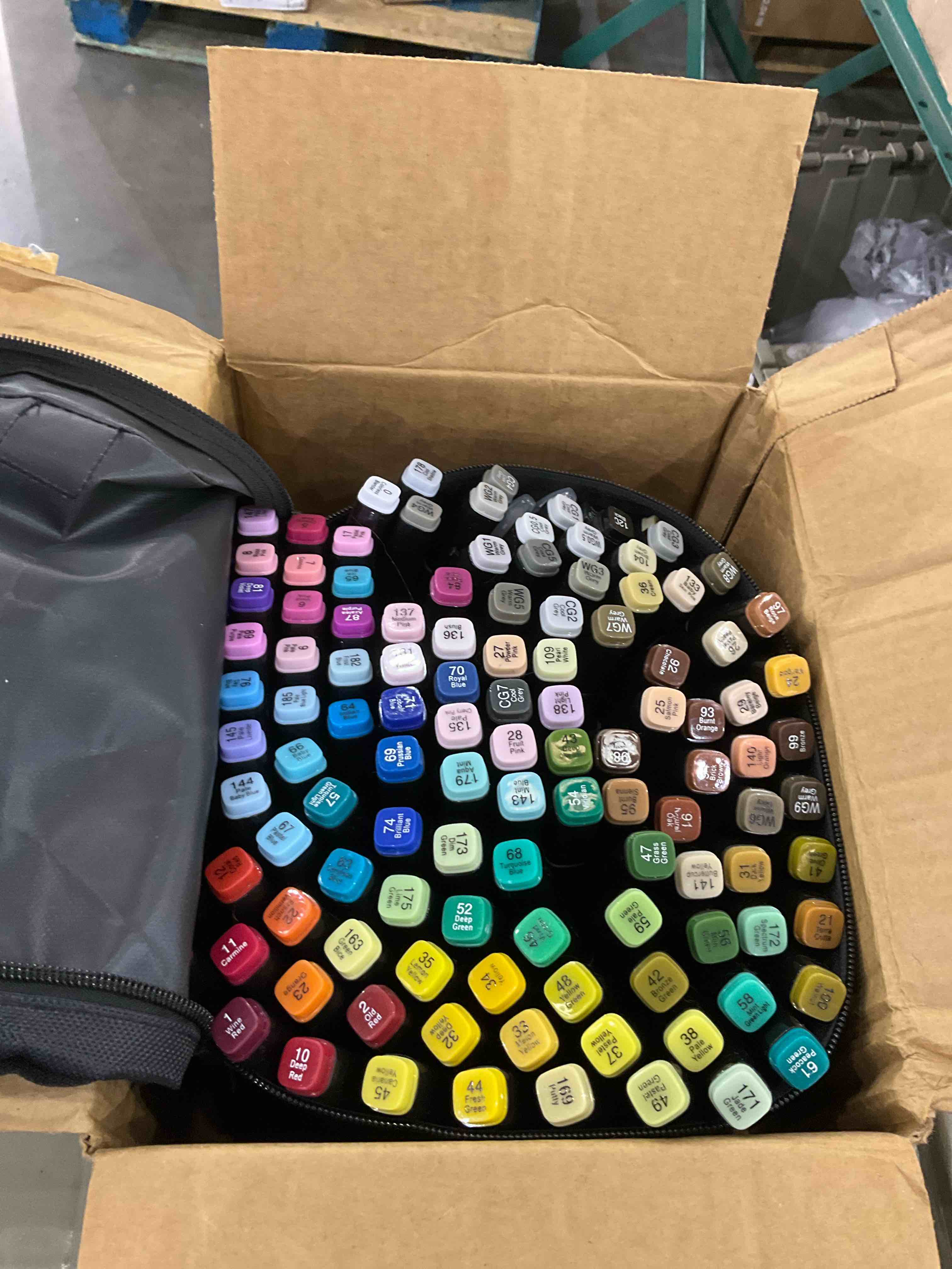 https://s3.amazonaws.com/lotting-images-prod/BargainHunt/EXS01447262_1717683757138.jpeg