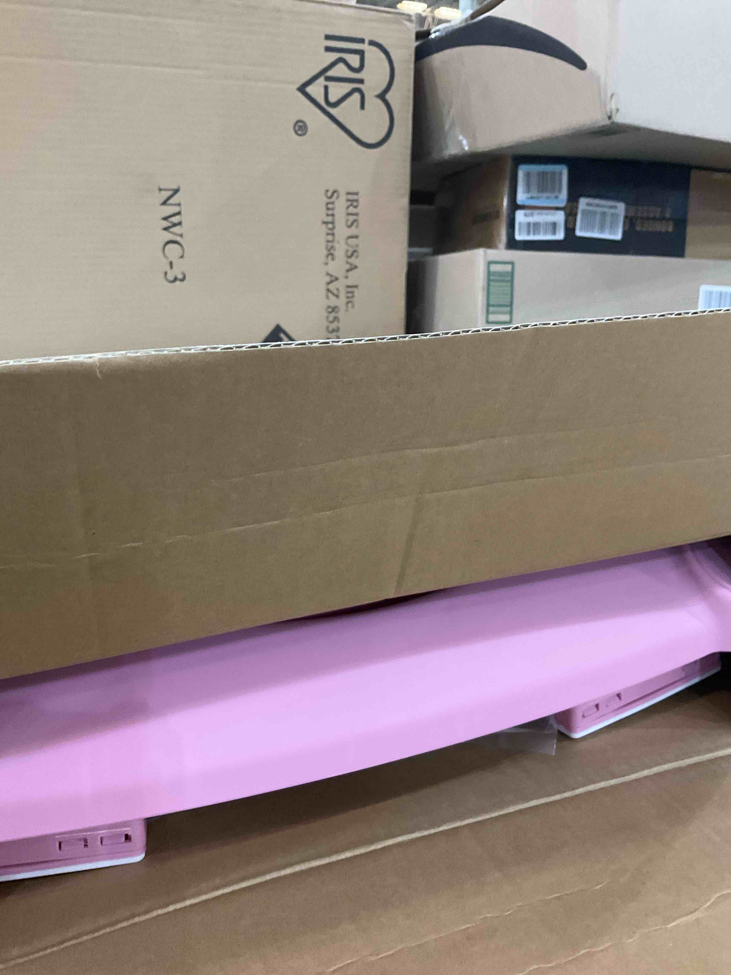 https://s3.amazonaws.com/lotting-images-prod/BargainHunt/EXS01447326_1717767742348.jpeg