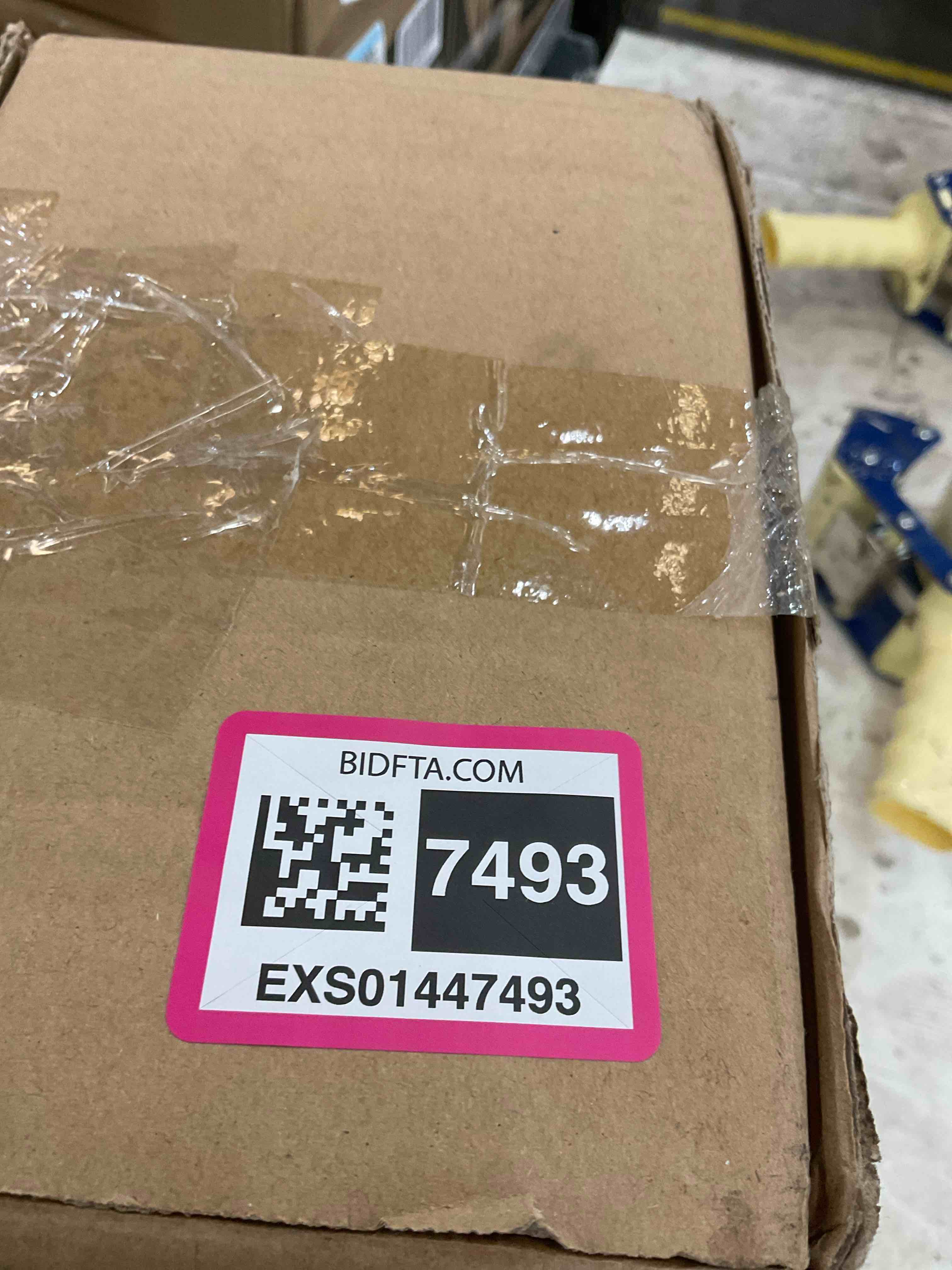 https://s3.amazonaws.com/lotting-images-prod/BargainHunt/EXS01447493_1718034023260.jpeg