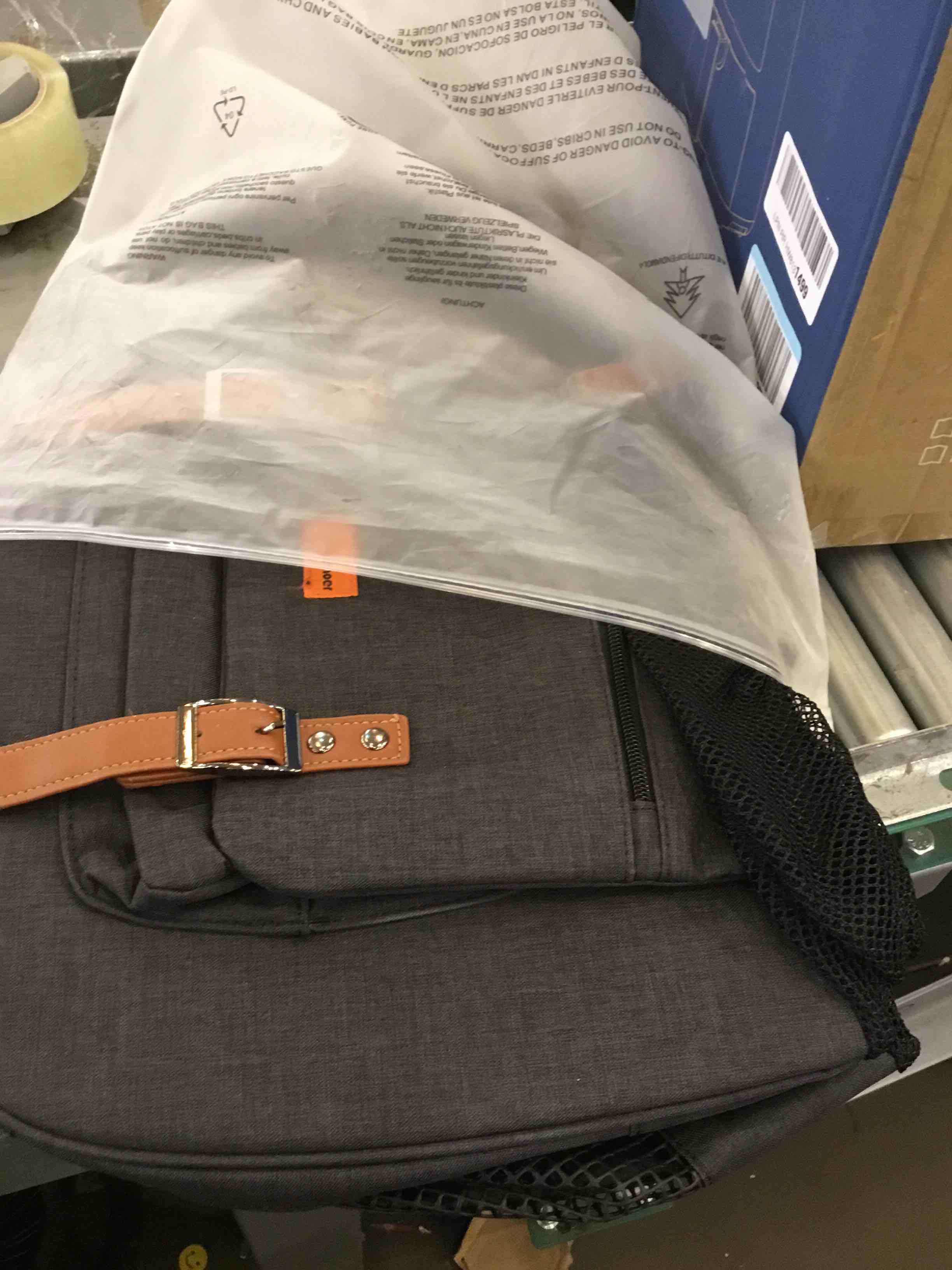 https://s3.amazonaws.com/lotting-images-prod/BargainHunt/EXS01447787_1717525602433.jpeg