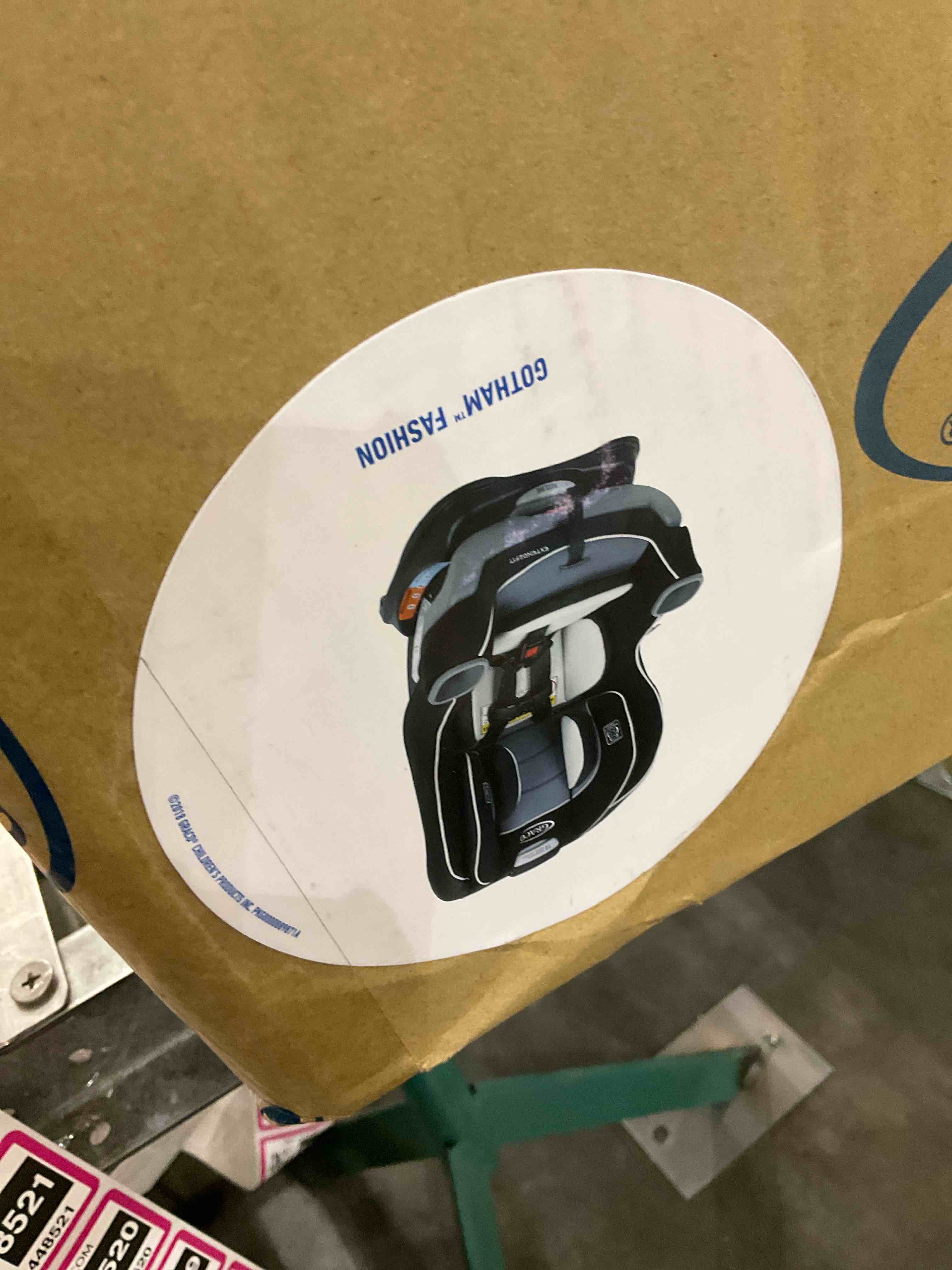 https://s3.amazonaws.com/lotting-images-prod/BargainHunt/EXS01448518_1717073301772.jpeg