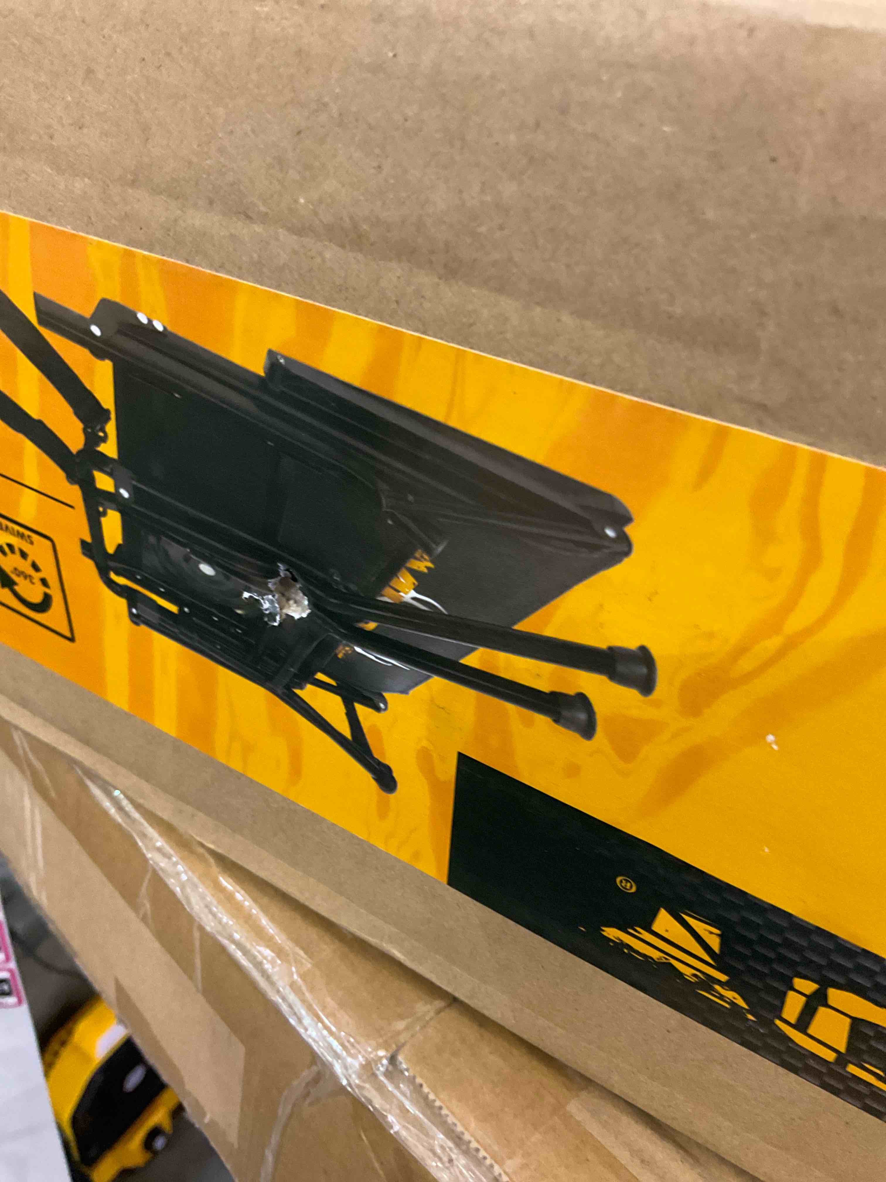 https://s3.amazonaws.com/lotting-images-prod/BargainHunt/EXS01448521_1717075807502.jpeg