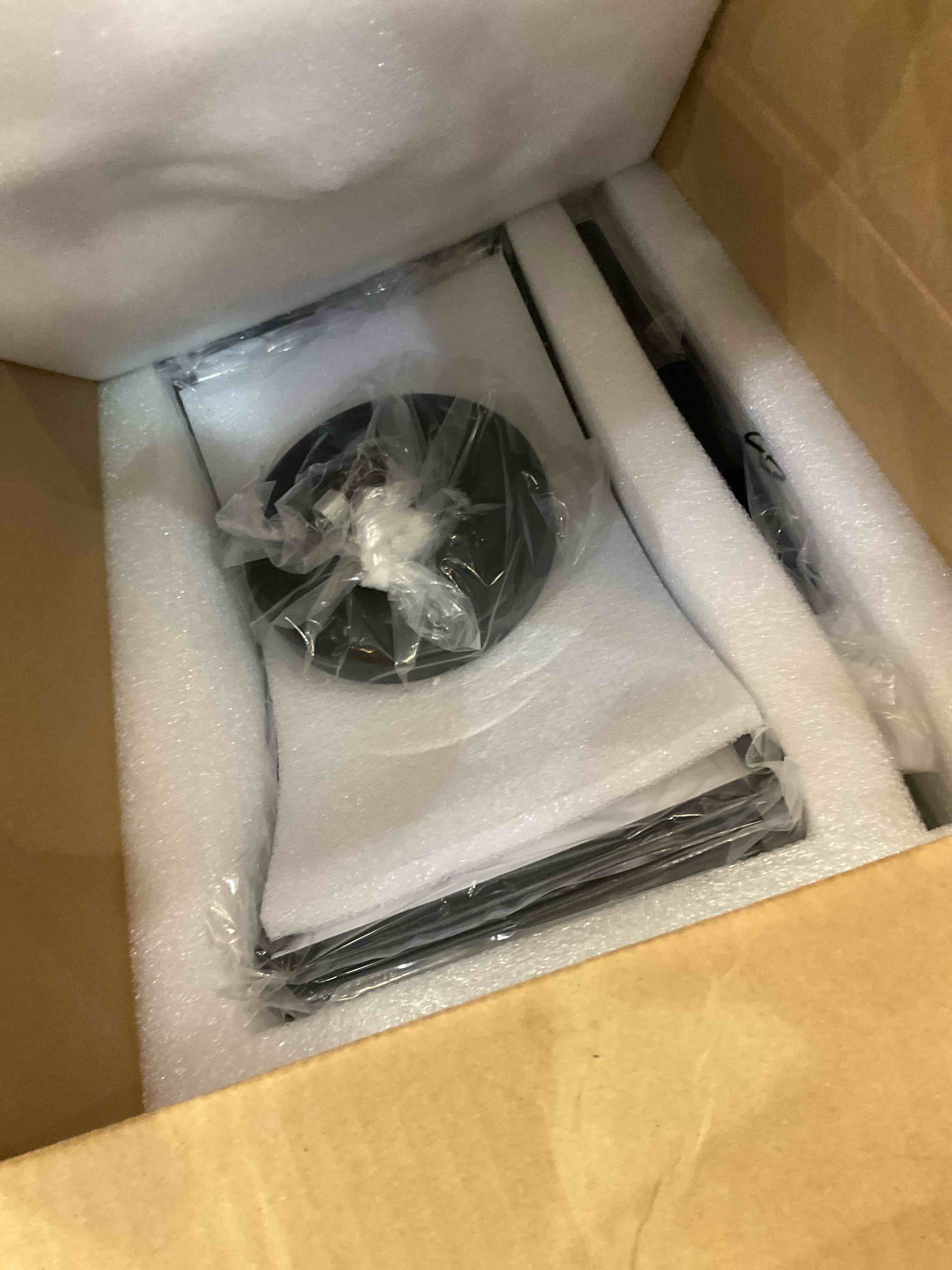 https://s3.amazonaws.com/lotting-images-prod/BargainHunt/EXS01448549_1717081036184.jpeg