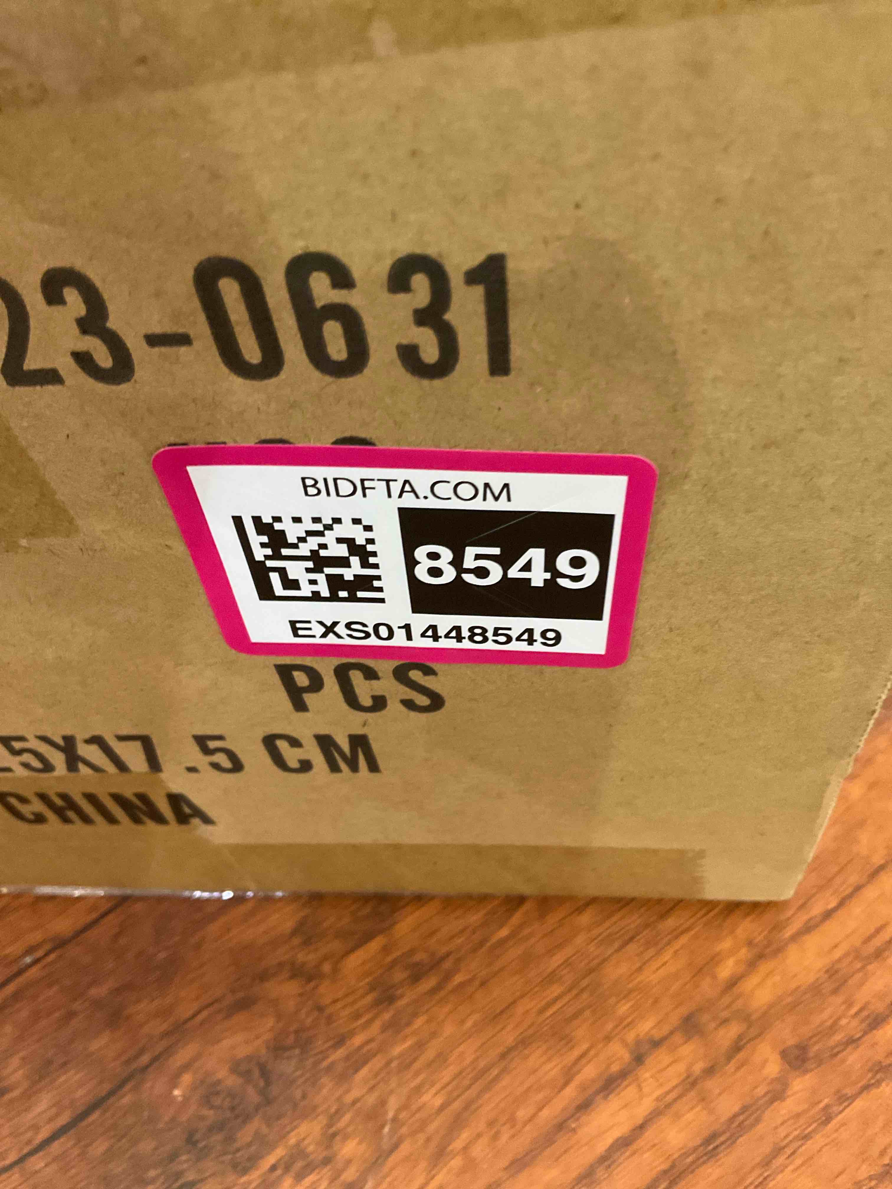https://s3.amazonaws.com/lotting-images-prod/BargainHunt/EXS01448549_1717081061588.jpeg