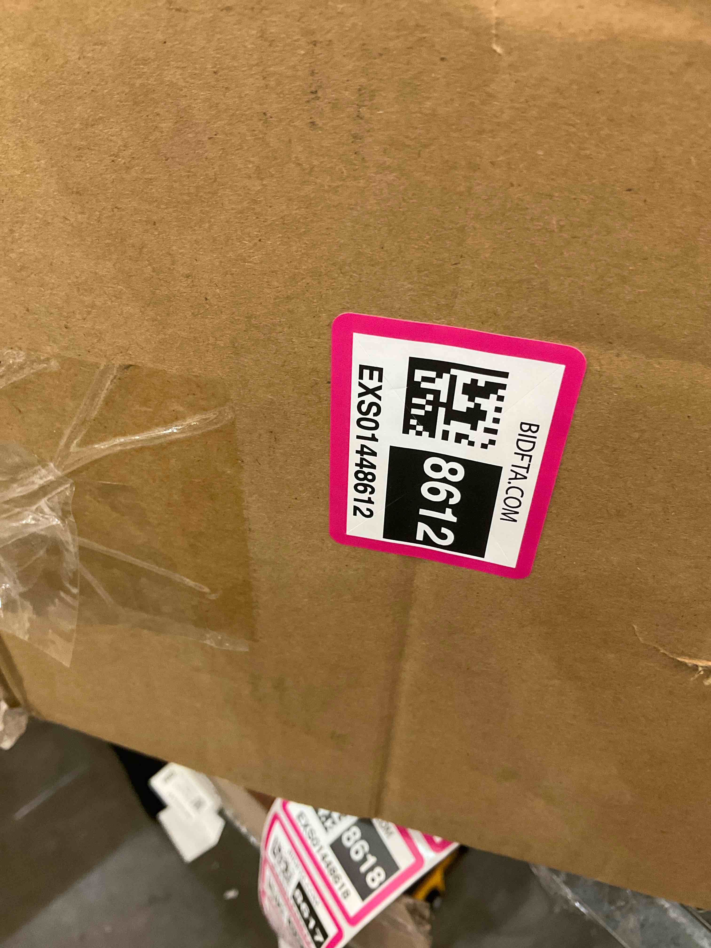 https://s3.amazonaws.com/lotting-images-prod/BargainHunt/EXS01448612_1717095458638.jpeg