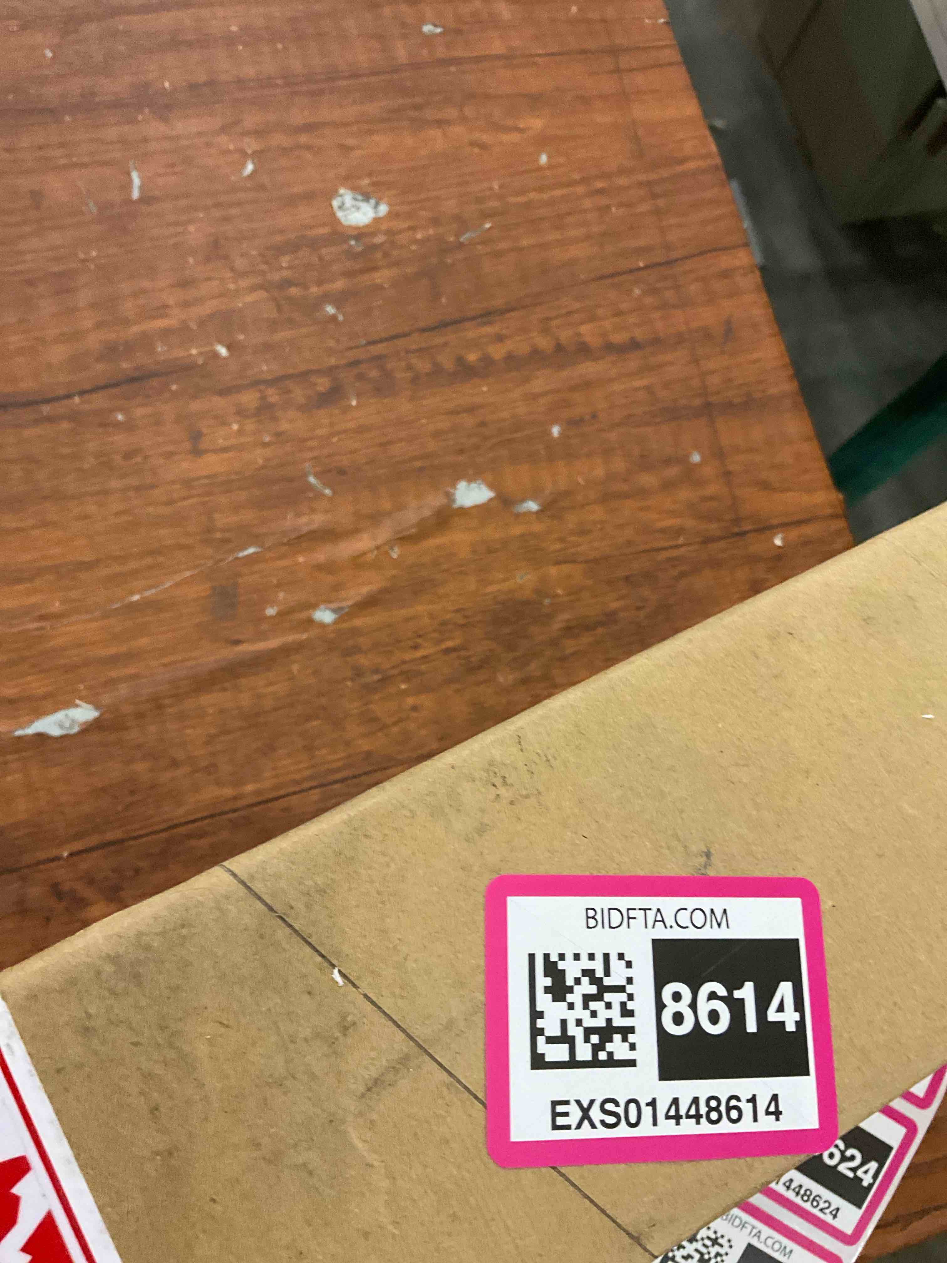 https://s3.amazonaws.com/lotting-images-prod/BargainHunt/EXS01448614_1717095783871.jpeg