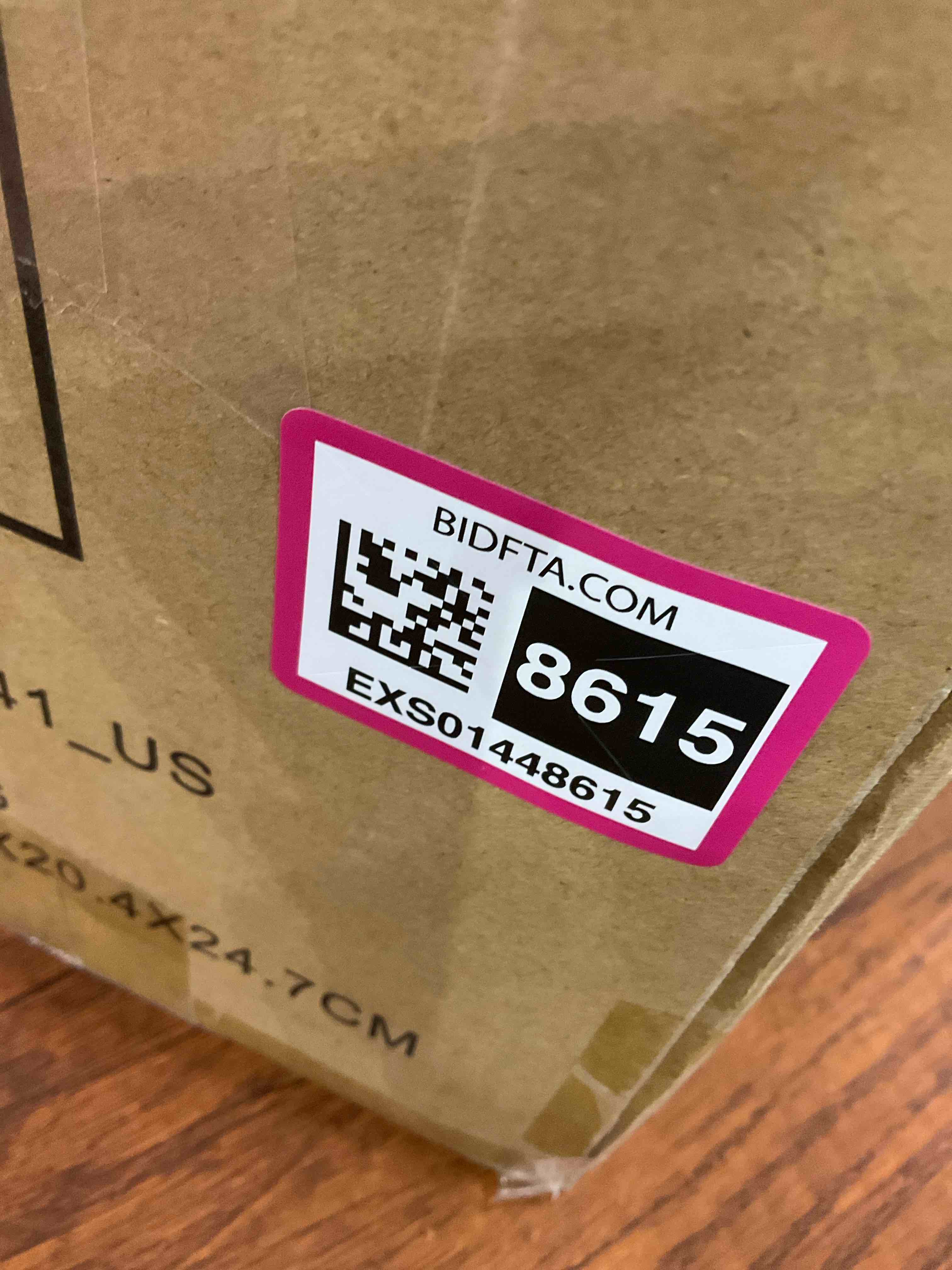 https://s3.amazonaws.com/lotting-images-prod/BargainHunt/EXS01448615_1717154243618.jpeg