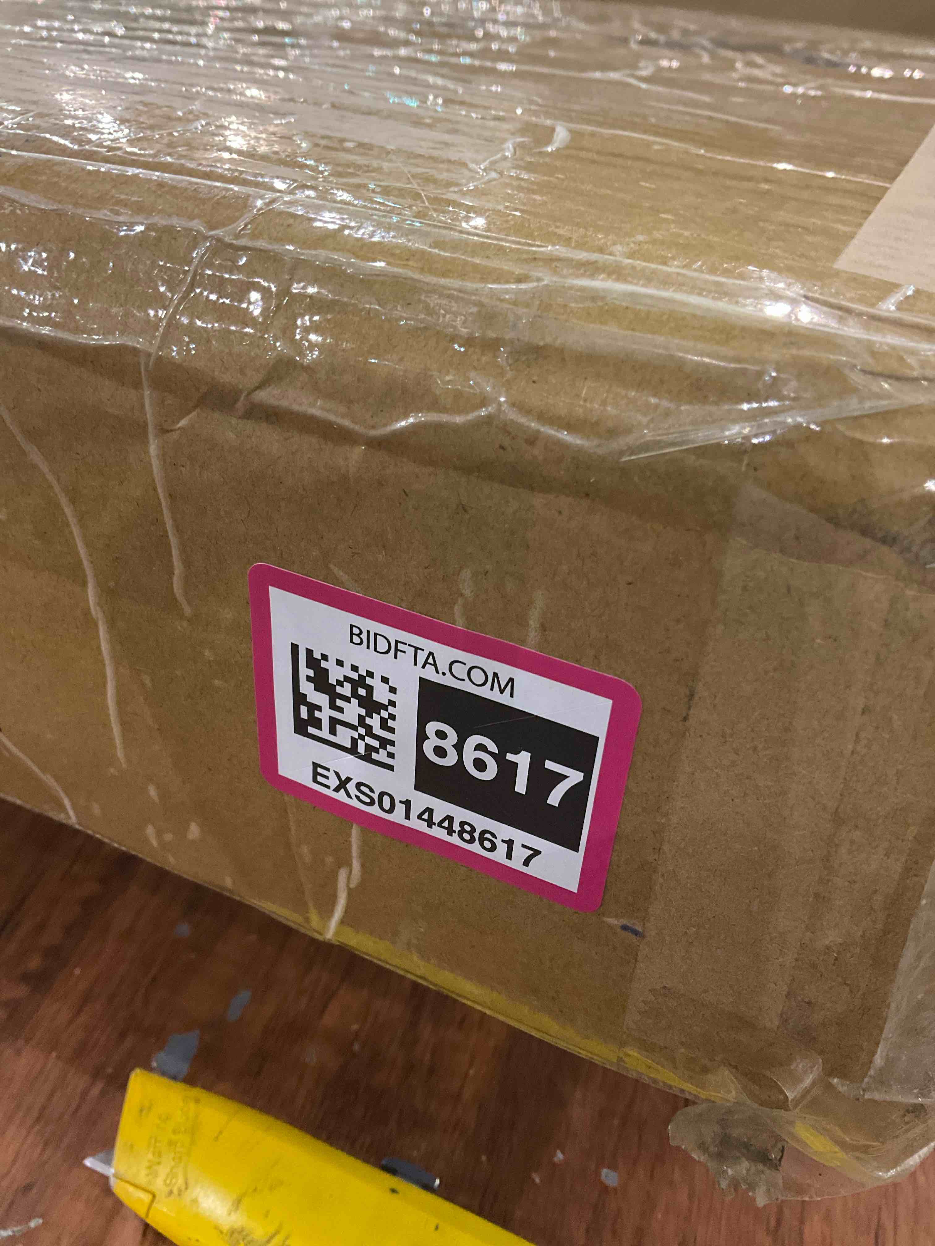 https://s3.amazonaws.com/lotting-images-prod/BargainHunt/EXS01448617_1717154447655.jpeg