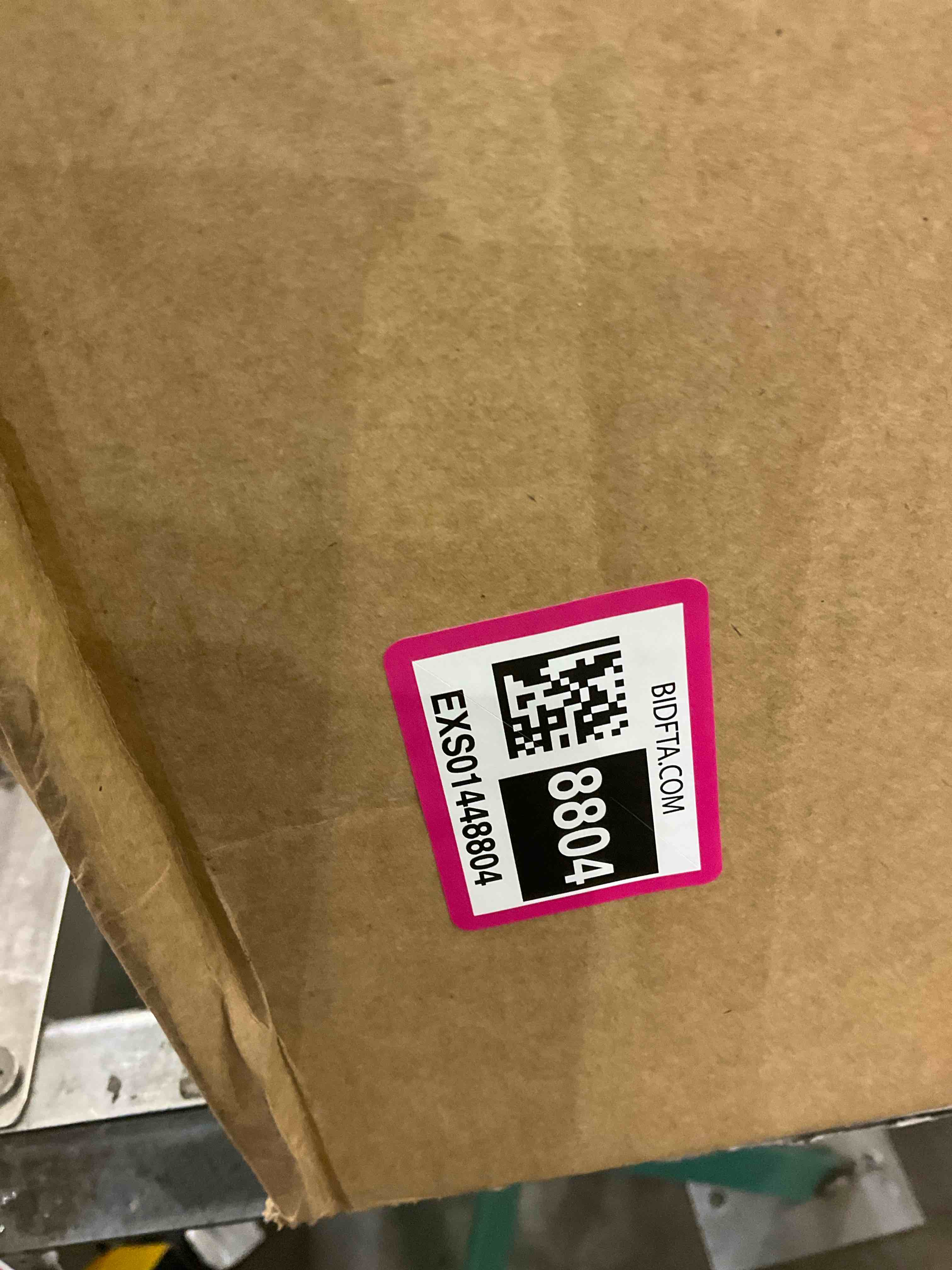 https://s3.amazonaws.com/lotting-images-prod/BargainHunt/EXS01448804_1717508132729.jpeg