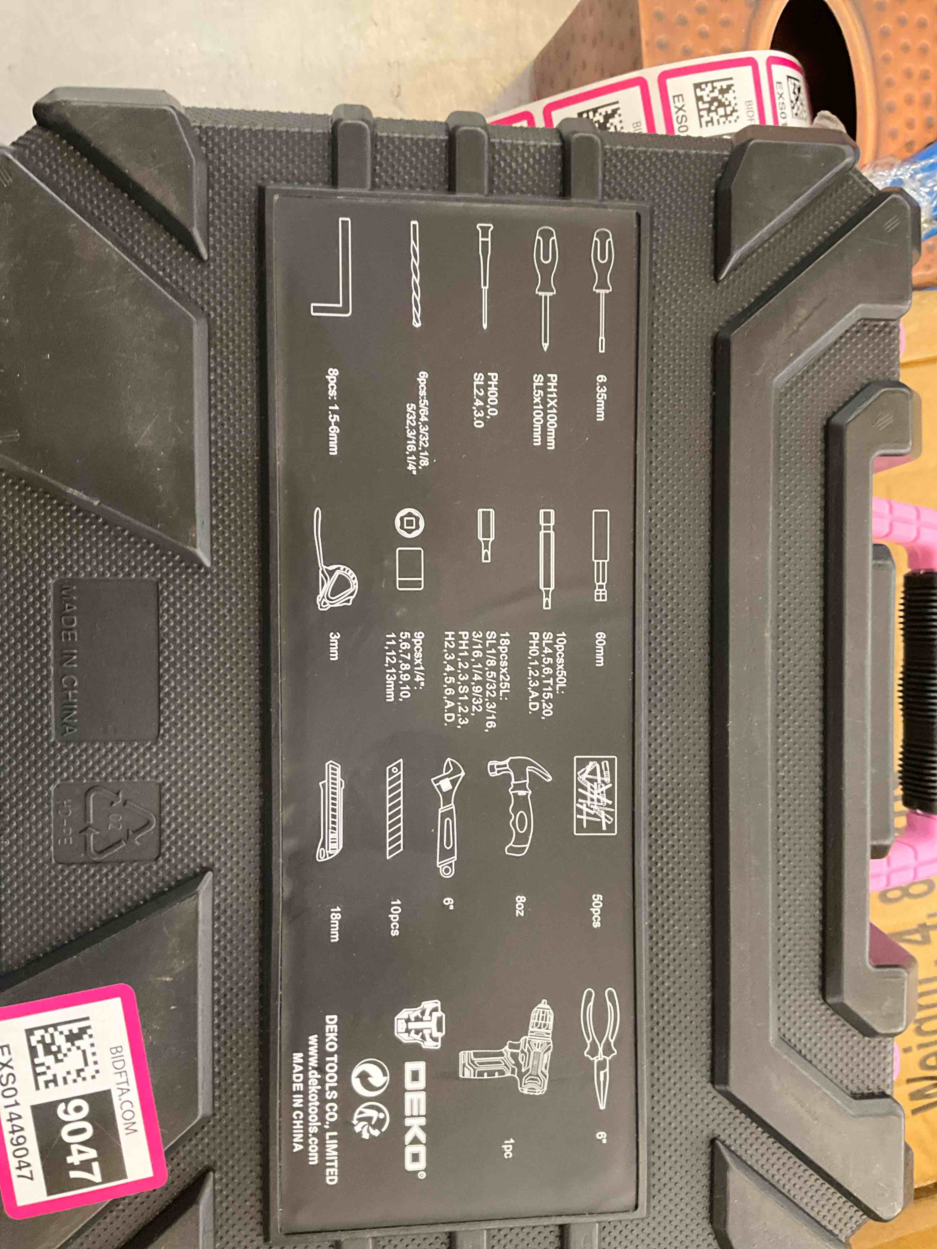 https://s3.amazonaws.com/lotting-images-prod/BargainHunt/EXS01449047_1717179875816.jpeg