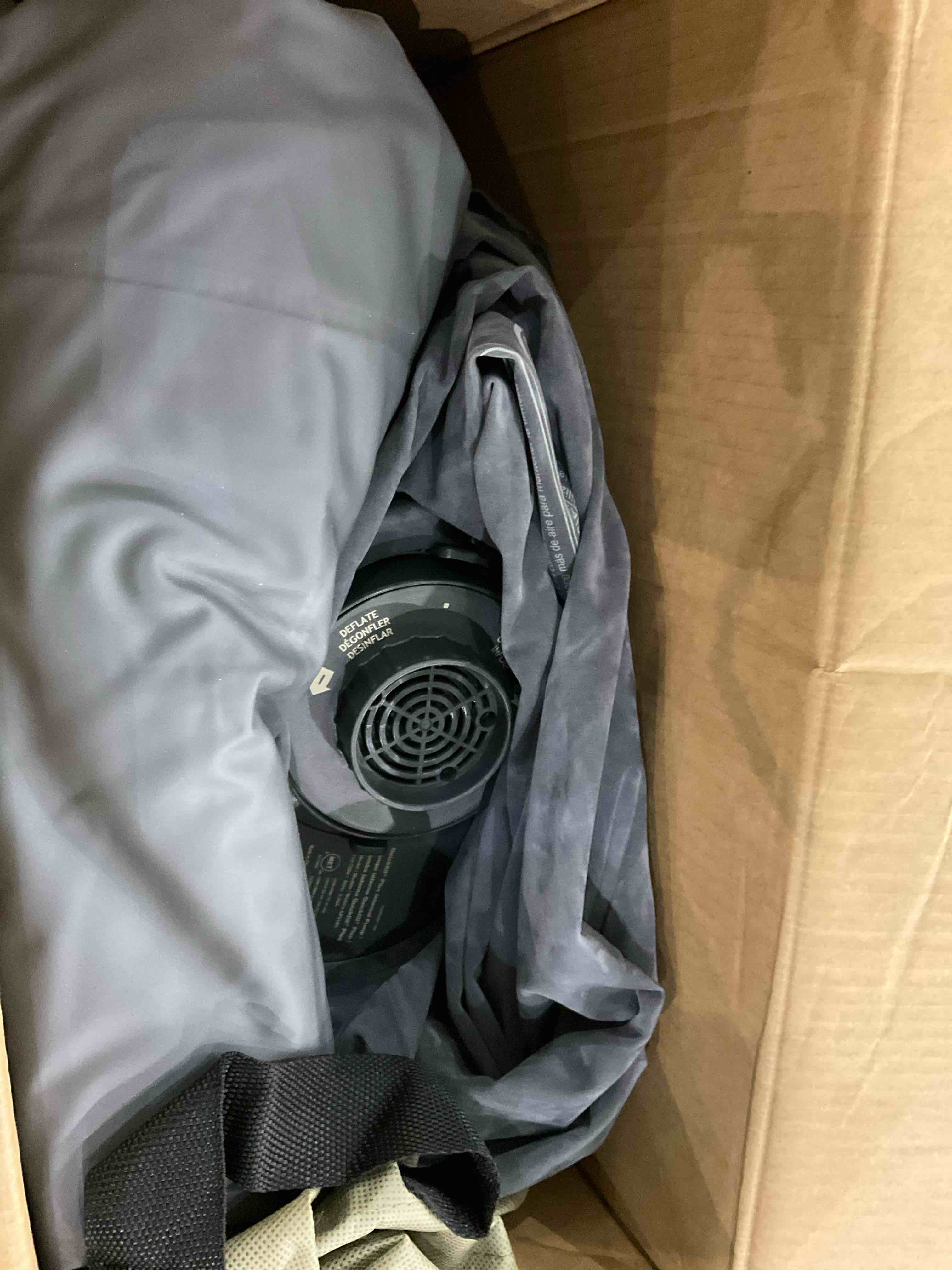 https://s3.amazonaws.com/lotting-images-prod/BargainHunt/EXS01449273_1717587995595.jpeg