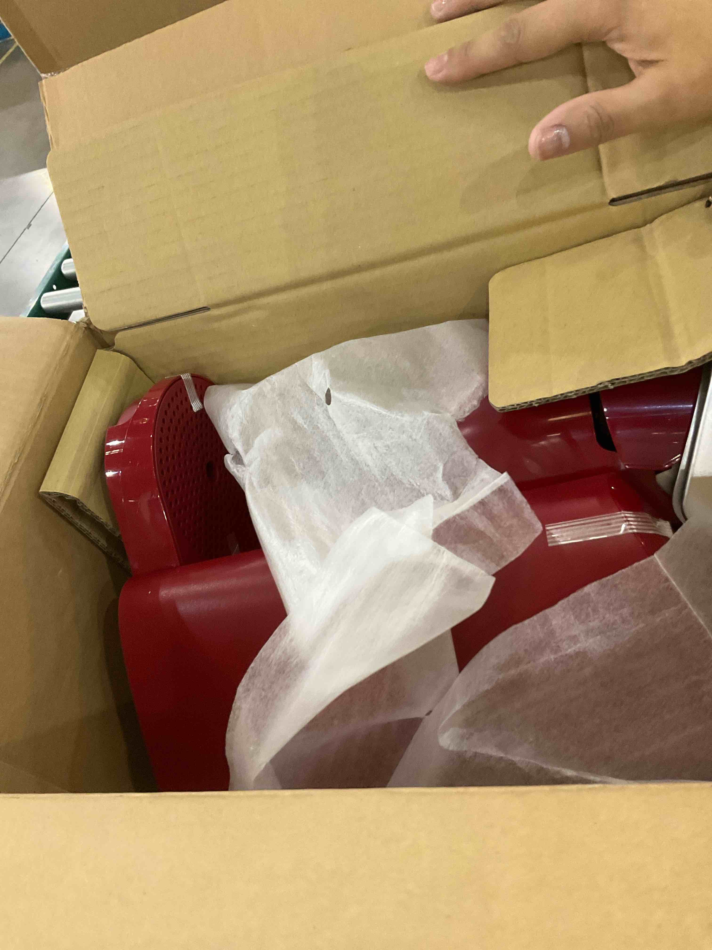 https://s3.amazonaws.com/lotting-images-prod/BargainHunt/EXS01449594_1717602900304.jpeg