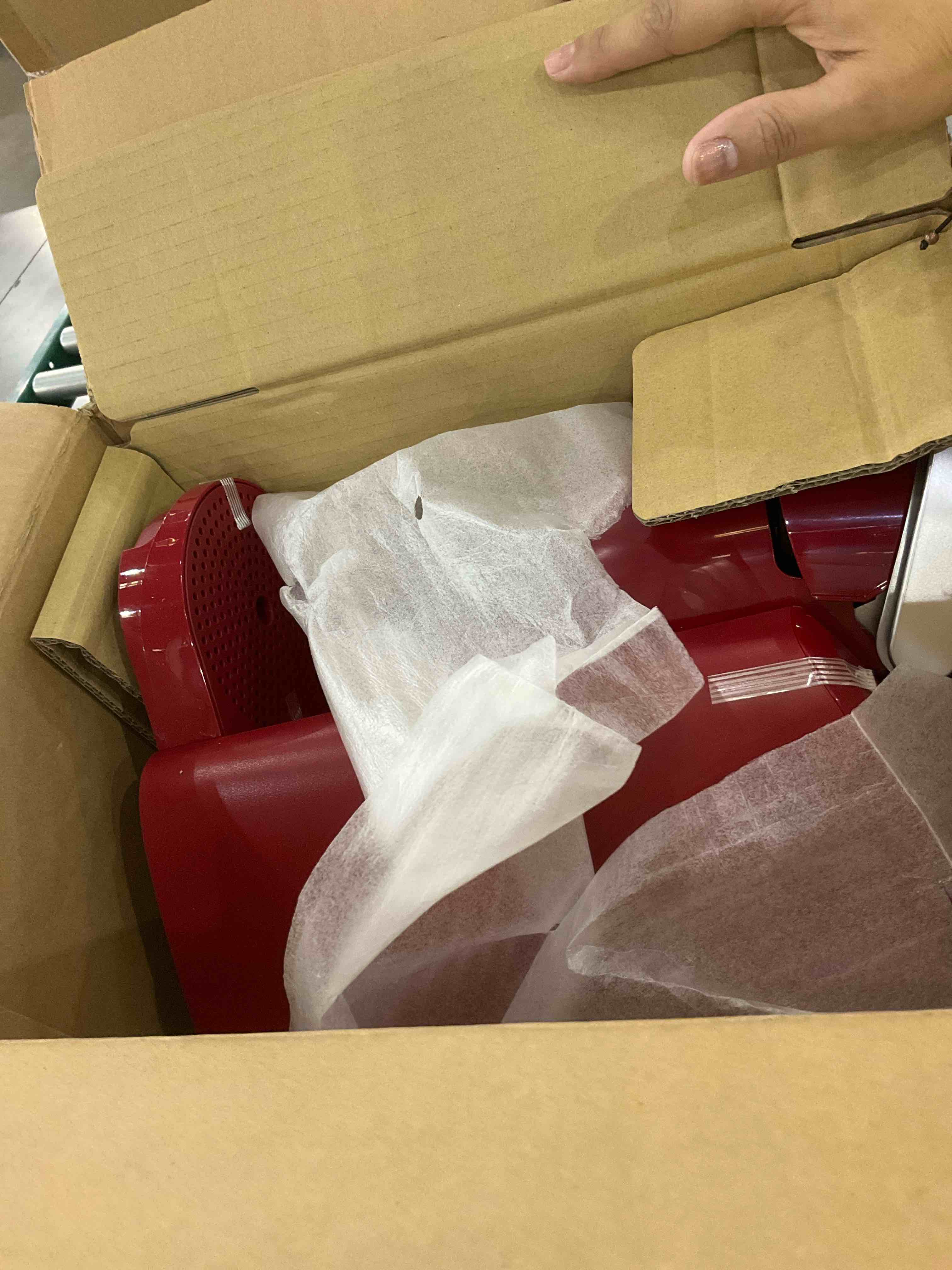 https://s3.amazonaws.com/lotting-images-prod/BargainHunt/EXS01449594_1717602901510.jpeg
