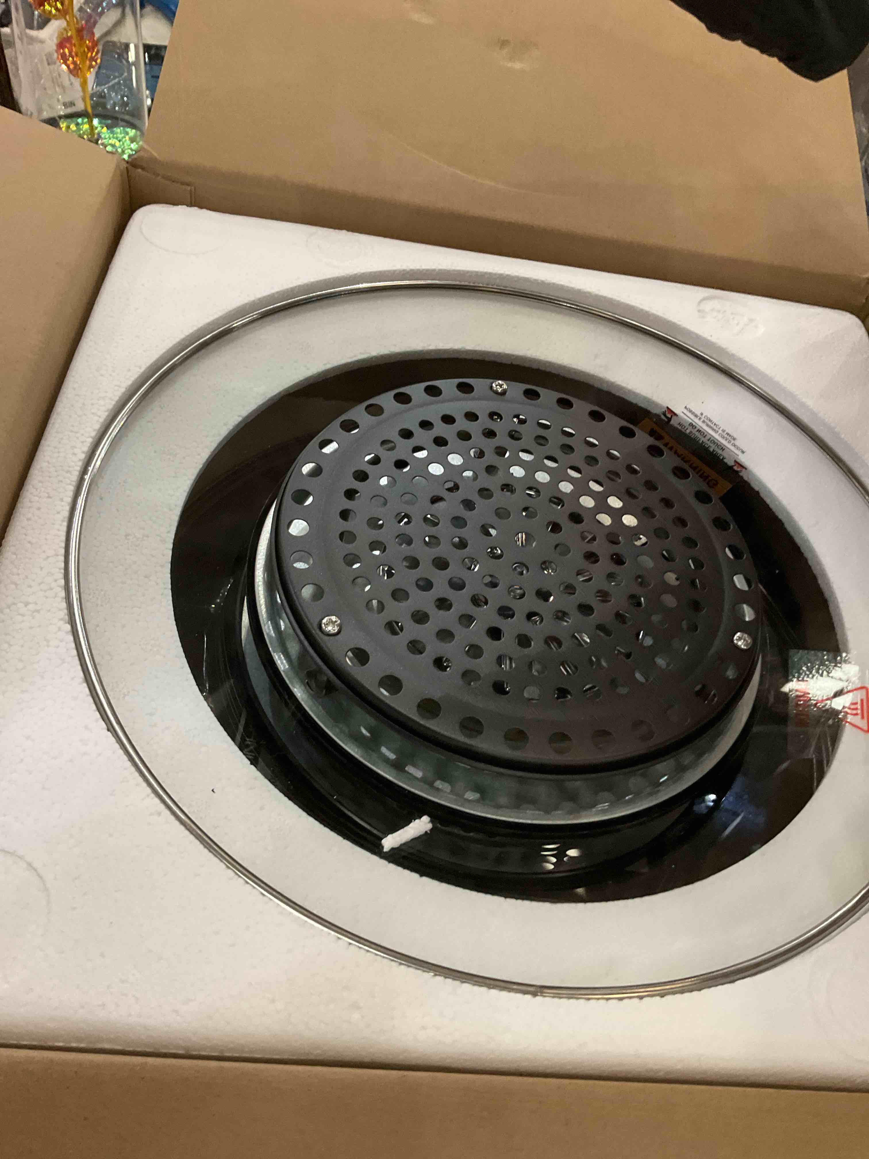 https://s3.amazonaws.com/lotting-images-prod/BargainHunt/EXS01449597_1717605901239.jpeg