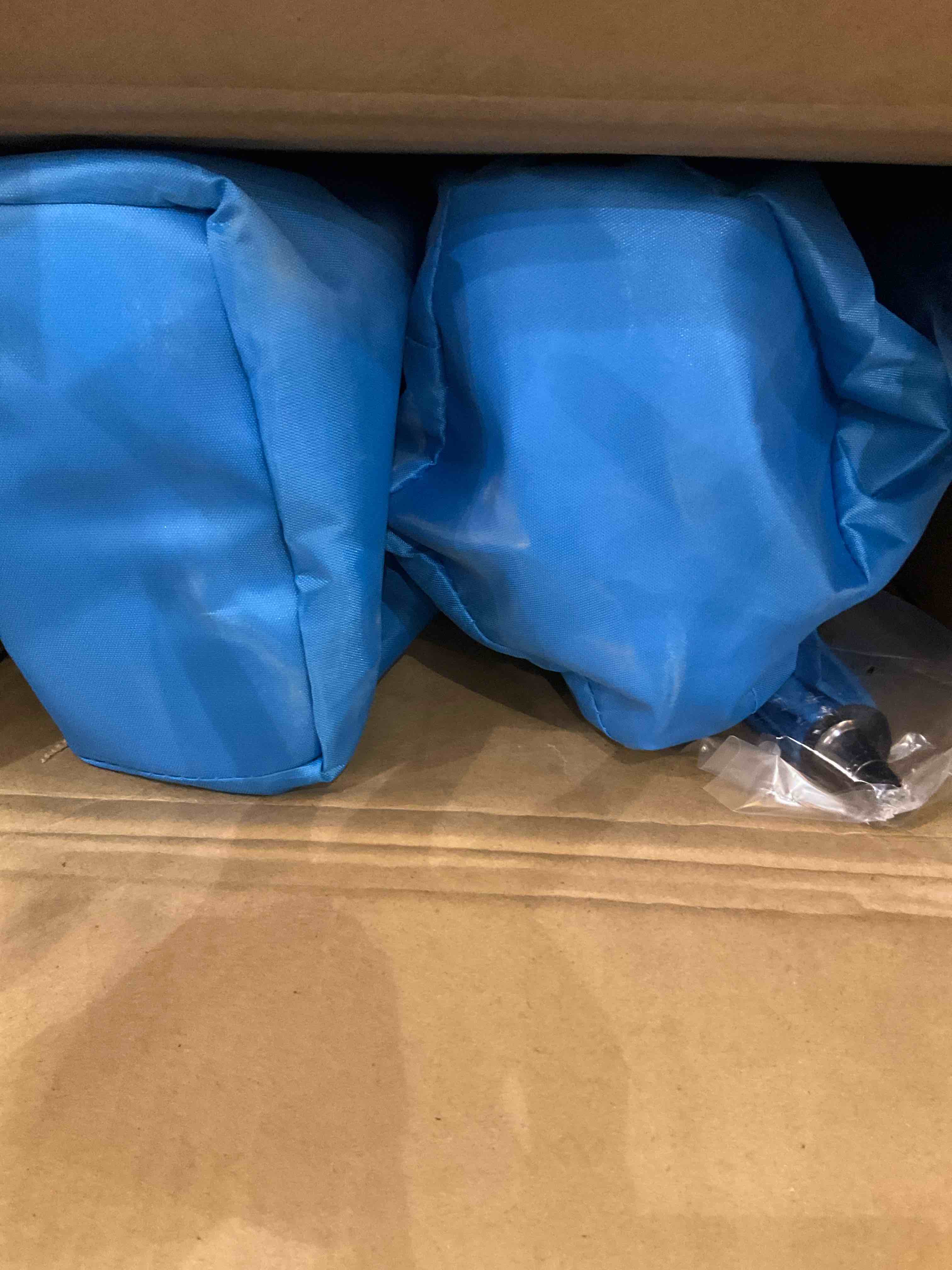 https://s3.amazonaws.com/lotting-images-prod/BargainHunt/EXS01449843_1717769322108.jpeg