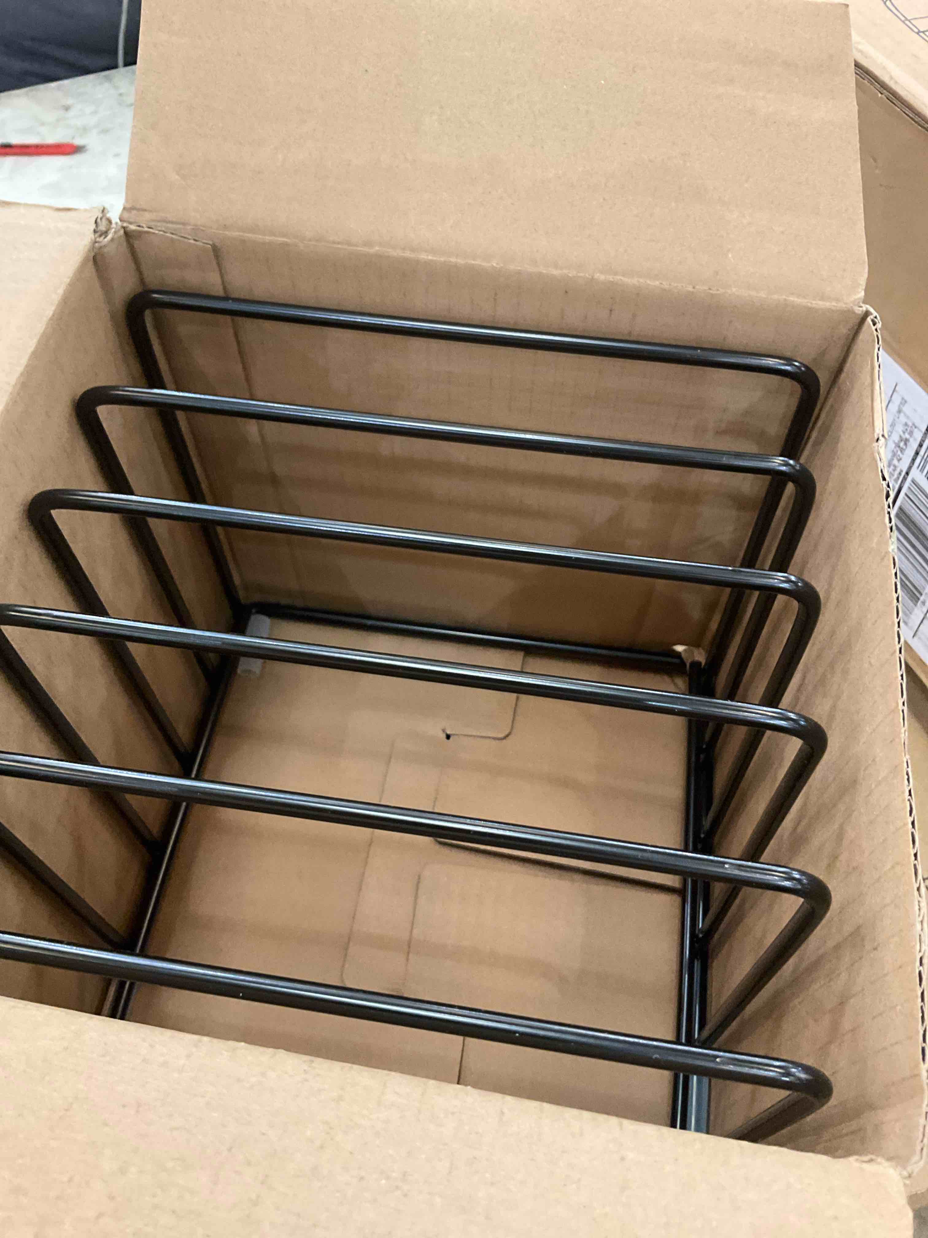 https://s3.amazonaws.com/lotting-images-prod/BargainHunt/EXS01449971_1717785905022.jpeg