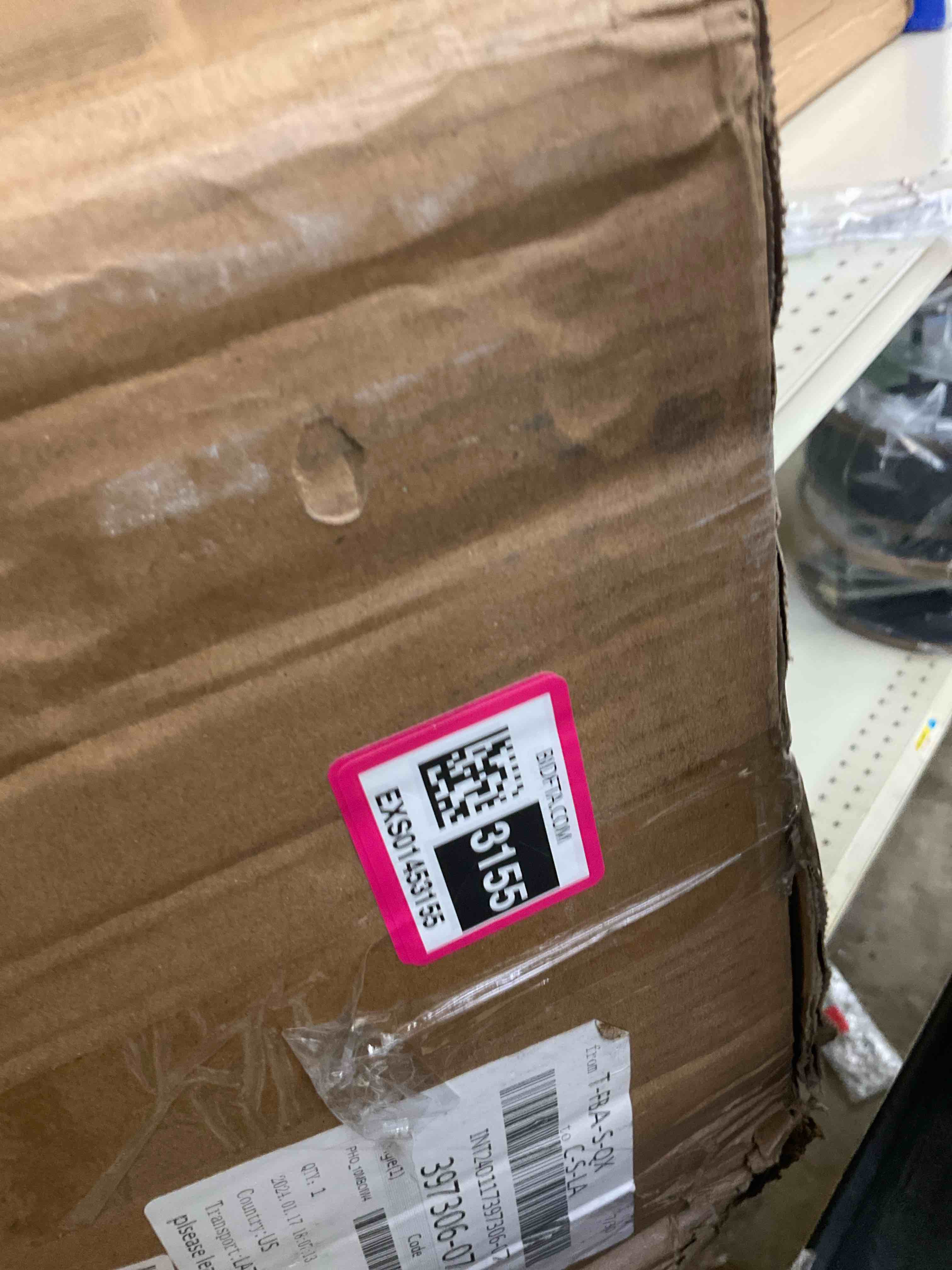 https://s3.amazonaws.com/lotting-images-prod/BargainHunt/EXS01453155_1722008380754.jpeg