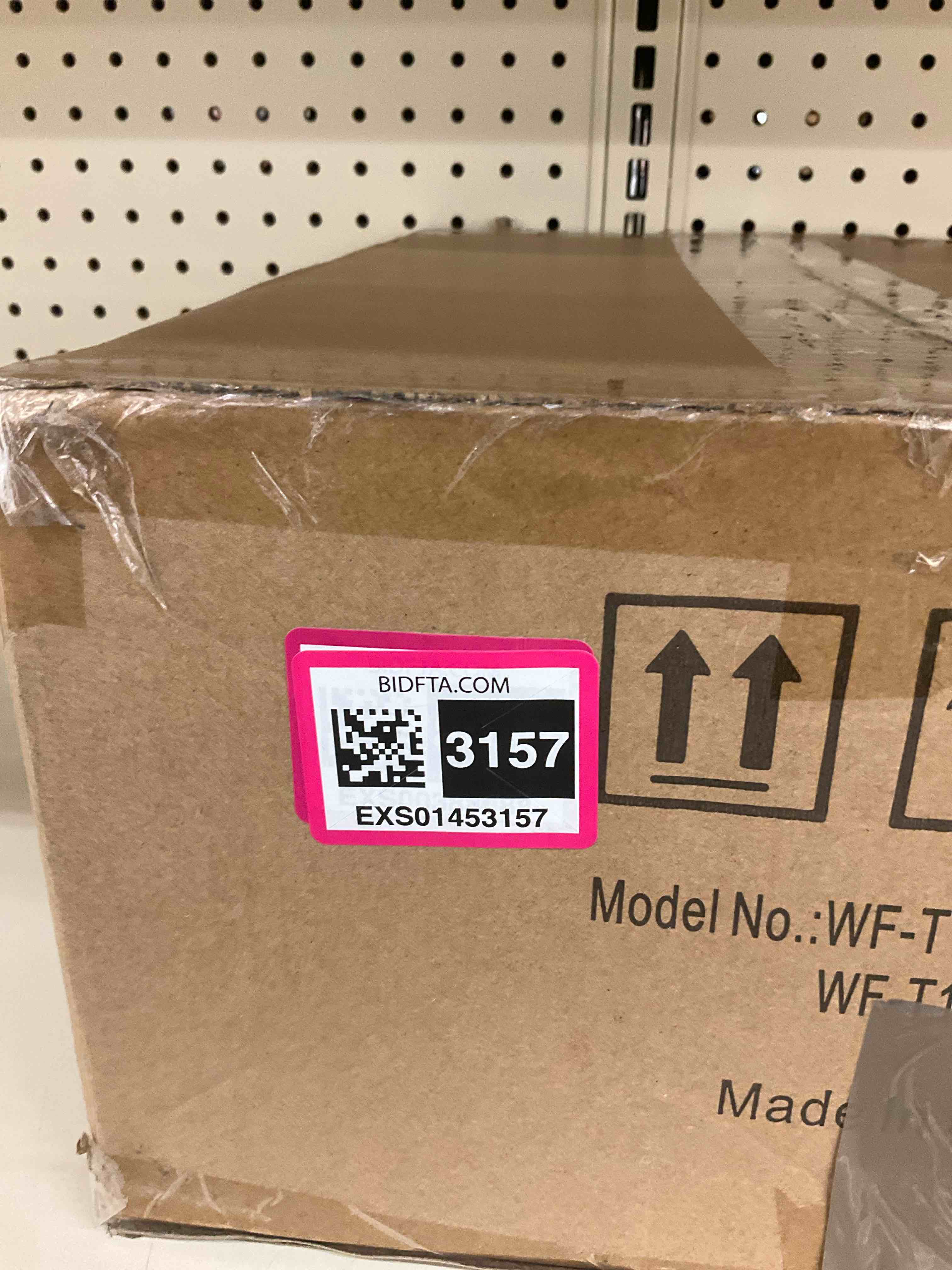 https://s3.amazonaws.com/lotting-images-prod/BargainHunt/EXS01453157_1722008490472.jpeg