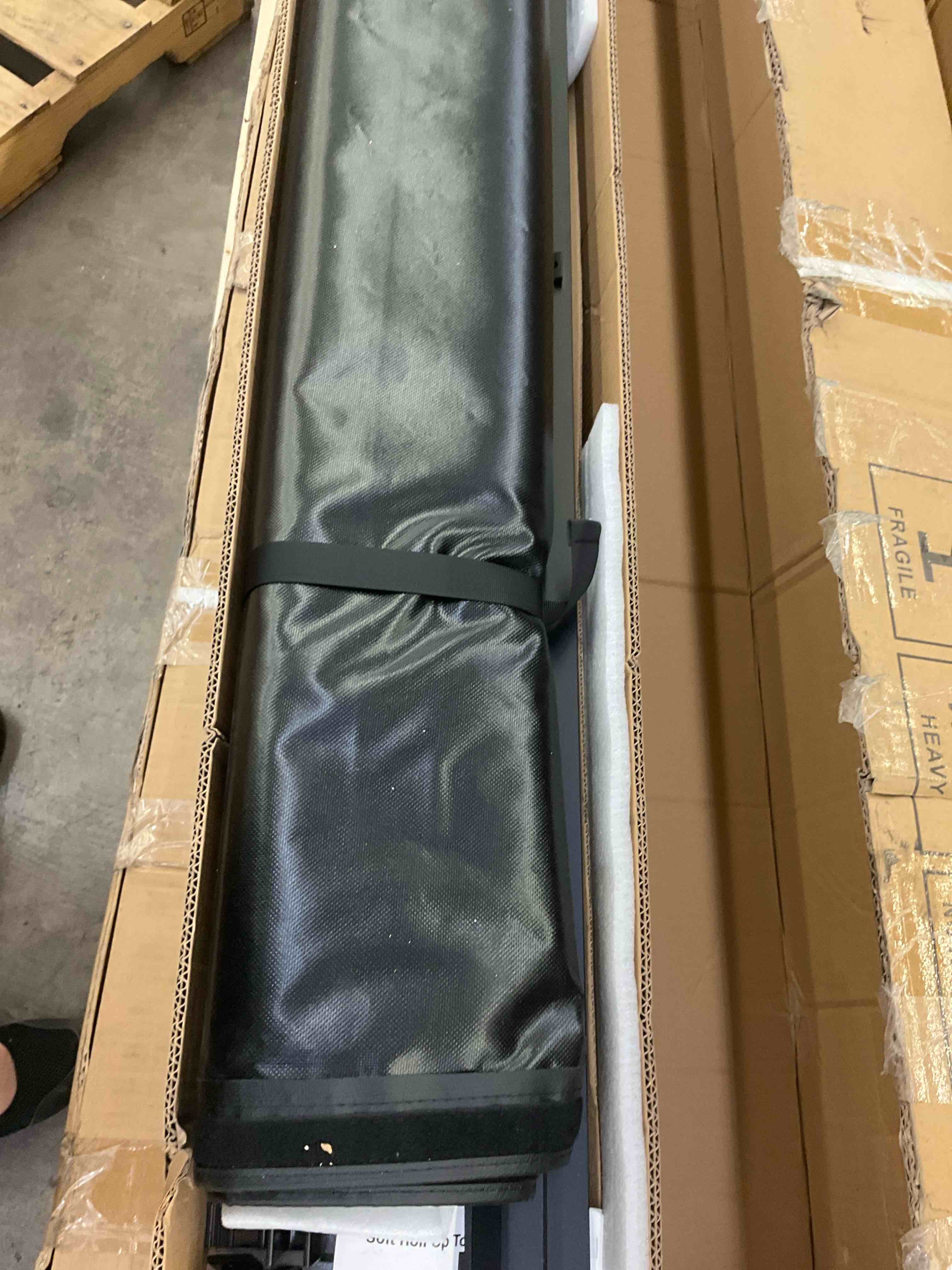 https://s3.amazonaws.com/lotting-images-prod/BargainHunt/EXS01453328_1722976052247.jpeg