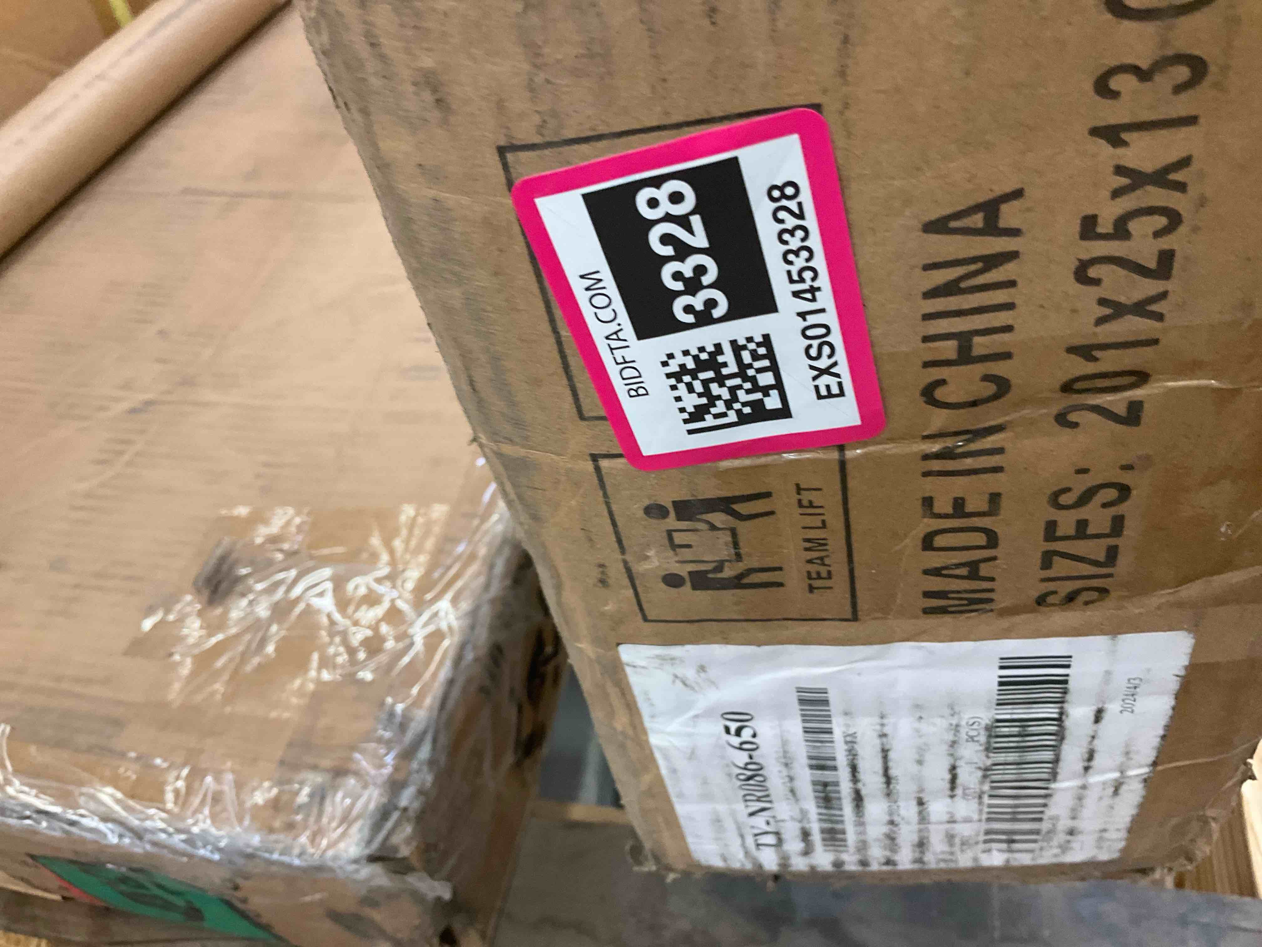 https://s3.amazonaws.com/lotting-images-prod/BargainHunt/EXS01453328_1722976168034.jpeg