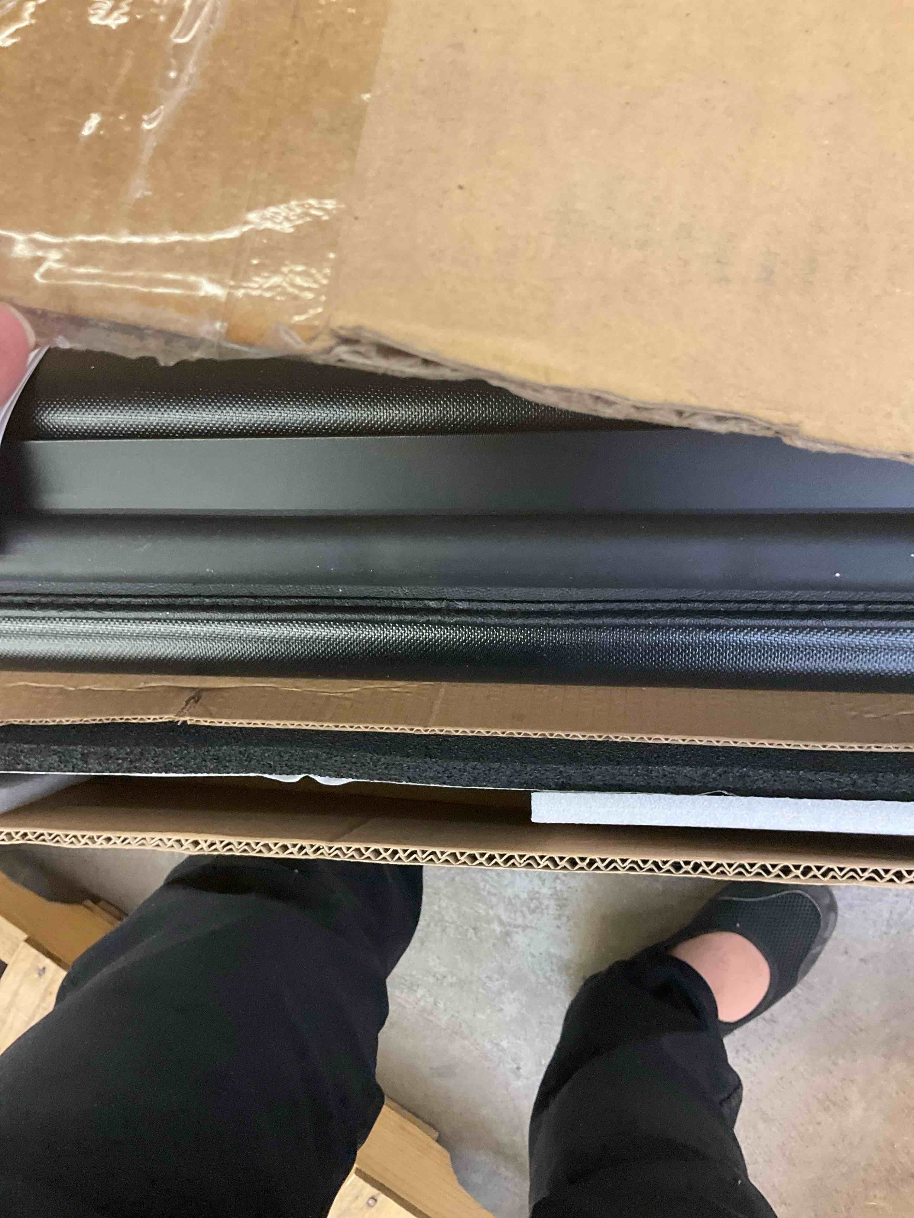 Tyger Auto T1 Soft Roll-up Truck Bed Tonneau Cover Compatible with 2016-2023 Toyota Tacoma | 5' (60") Bed | TG-BC1T9044