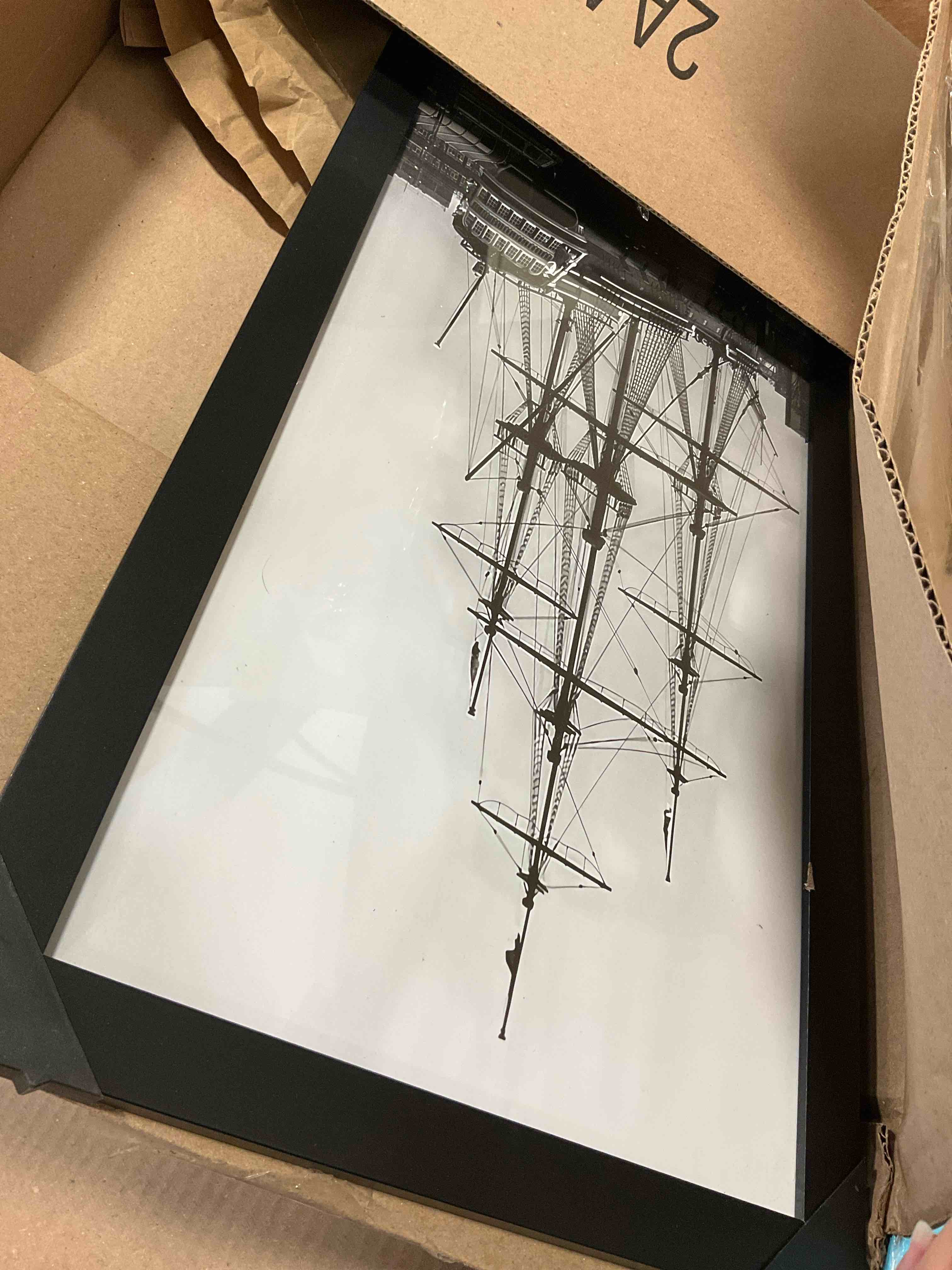 https://s3.amazonaws.com/lotting-images-prod/BargainHunt/EXS01456804_1723145961990.jpeg