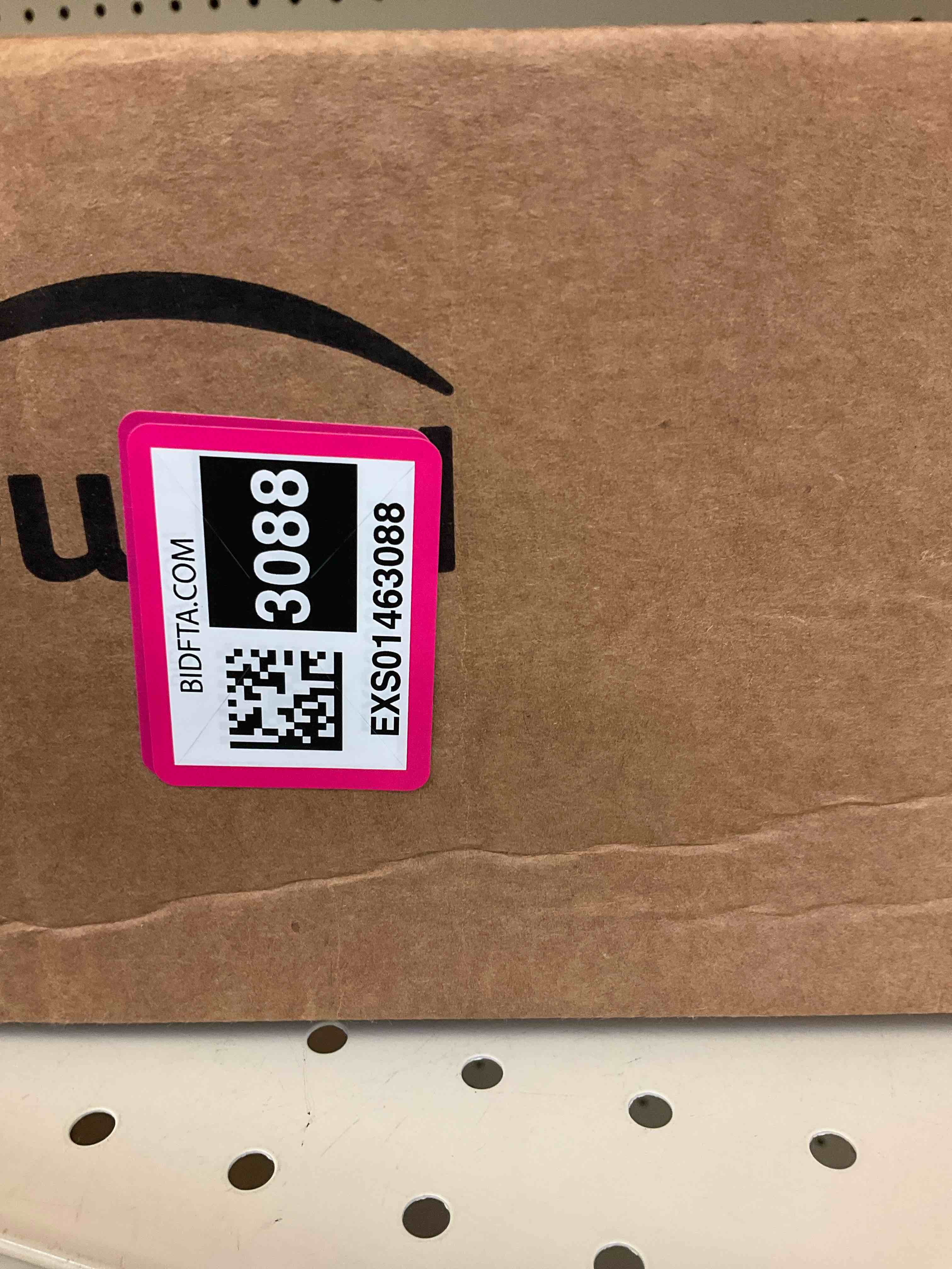 https://s3.amazonaws.com/lotting-images-prod/BargainHunt/EXS01463088_1720194279274.jpeg