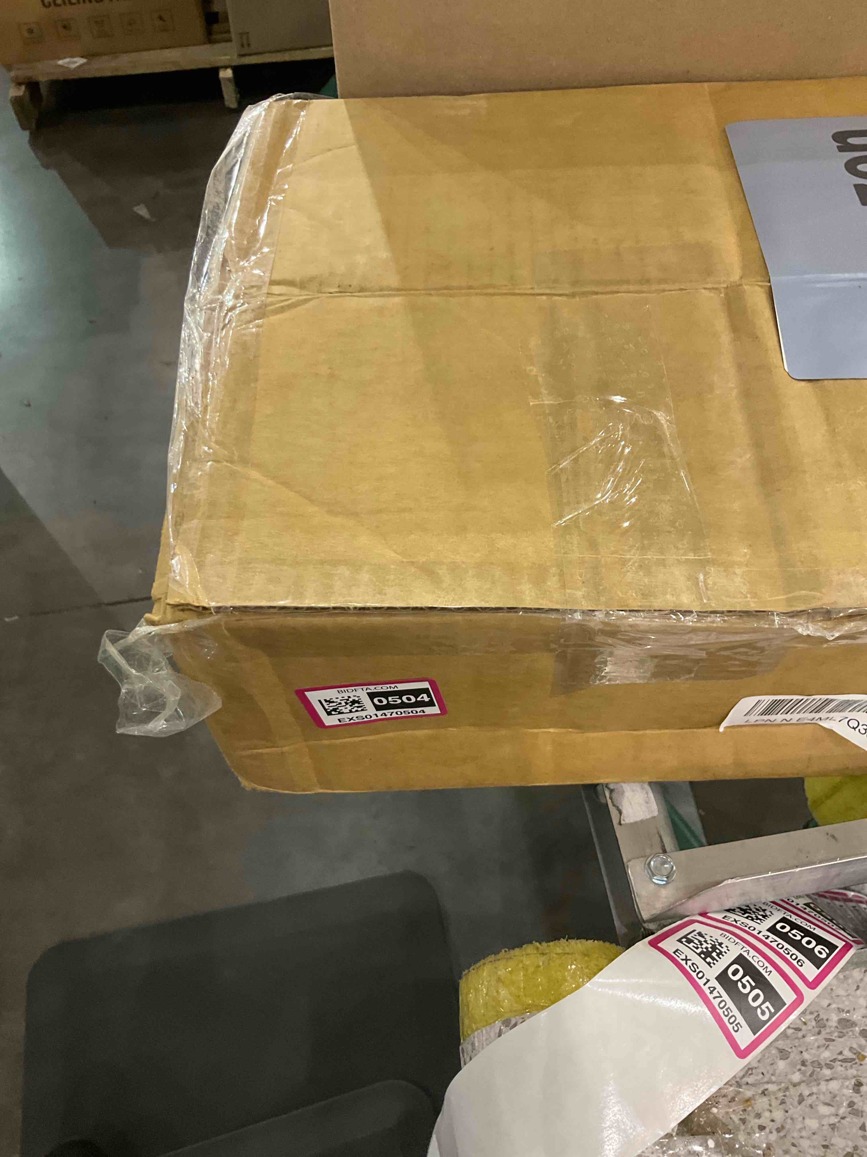 https://s3.amazonaws.com/lotting-images-prod/BargainHunt/EXS01470504_1721734186500.jpeg