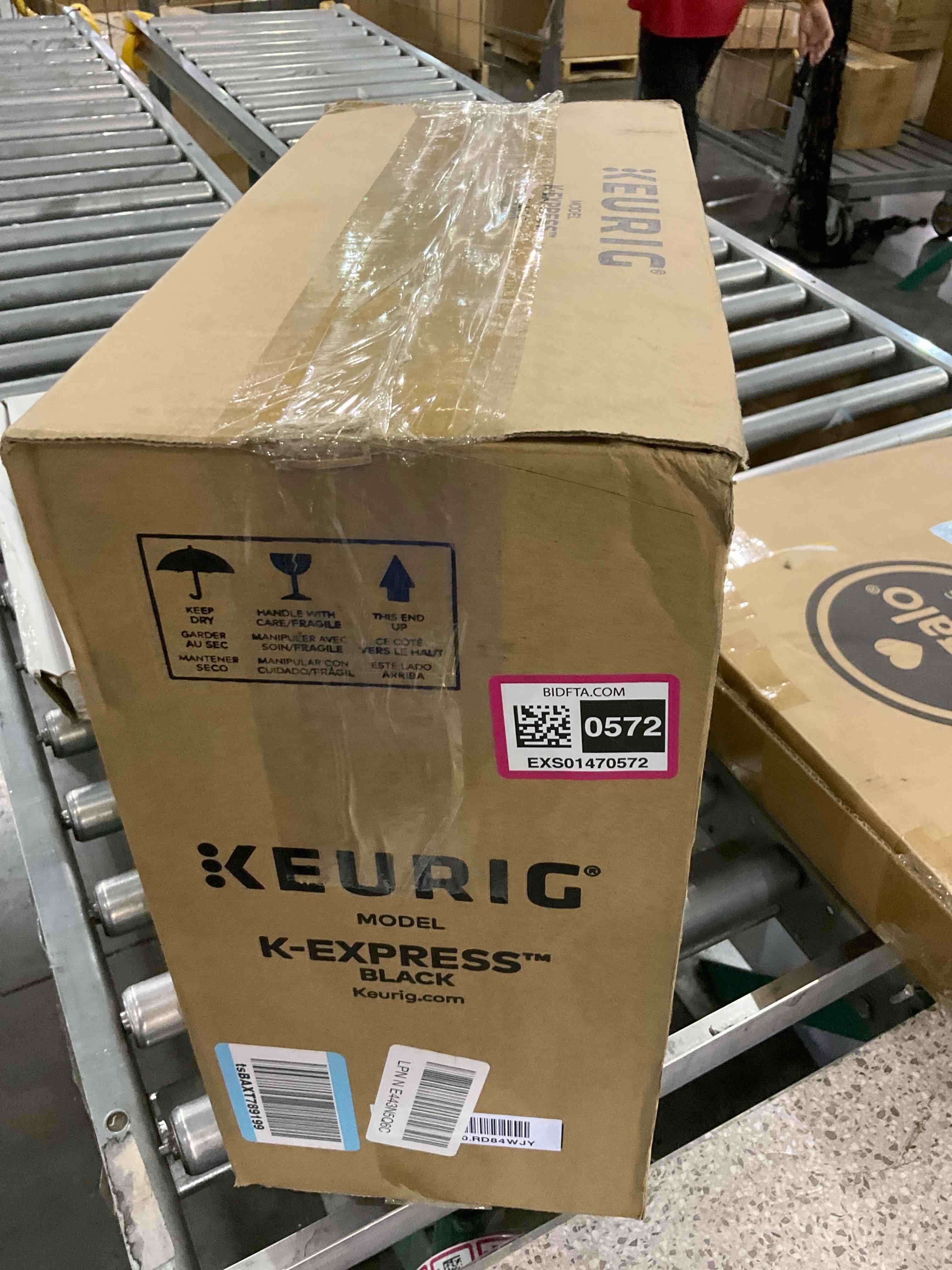 https://s3.amazonaws.com/lotting-images-prod/BargainHunt/EXS01470572_1721743180623.jpeg